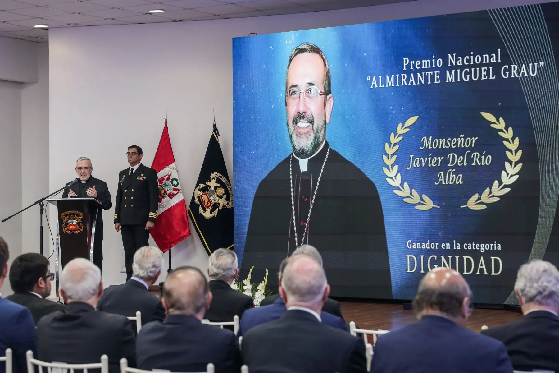 Monseñor Javier Del Río, ganador en la categoría “Dignidad”. Foto: ANDINA/ Connie Calderón