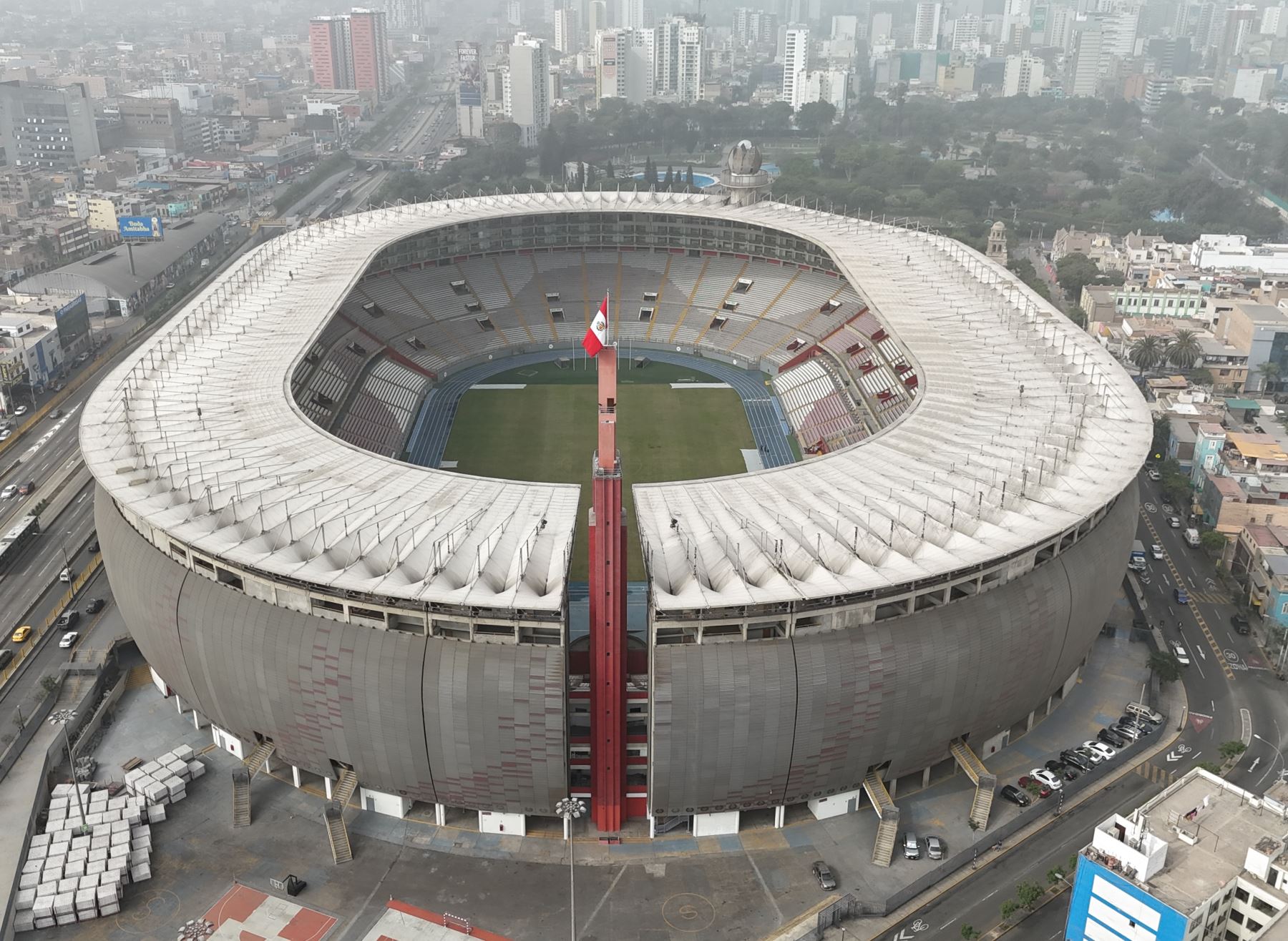 El Estadio Nacional es primer coloso deportivo del Perú