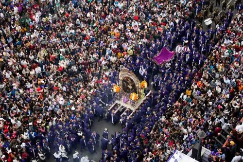 La procesión se realizará el sábado 4 de octubre desde el mediodía por las avenidas Tacna y Emancipación y los jirones Chancay y Conde de Superunda. Foto: ANDINA/Carlos Américo Lezama Villantoy