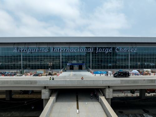 Ingreso y salida al nuevo aeropuerto internacional Jorge Chávez será por la avenida Morales Duárez. Foto: PCM