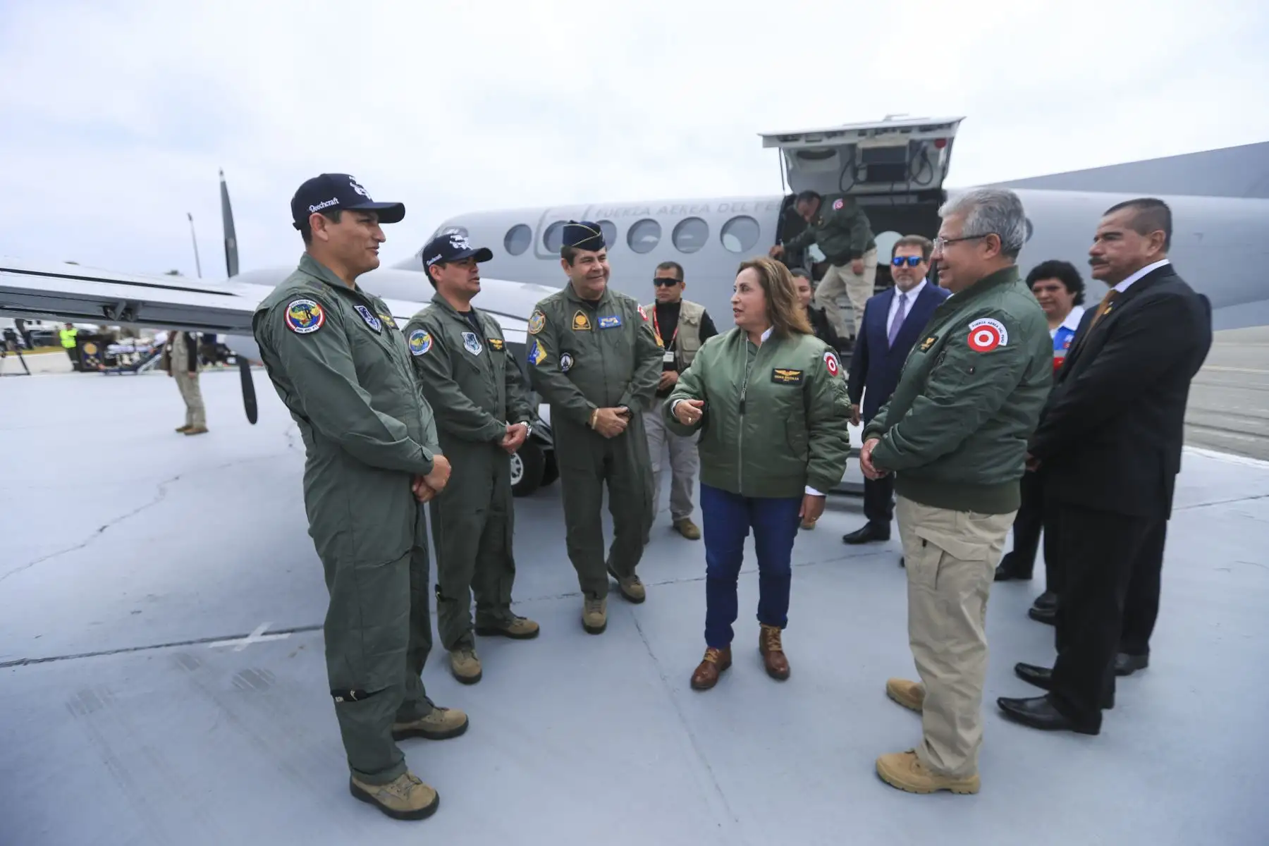 La señora Presidenta de la República participó en la Ceremonia de presentación de la Aeronave Beechraft King Air 360C, que se realizará en la Base Aérea “Las Palmas”. Foto: ANDINA/ Prensa Presidencia