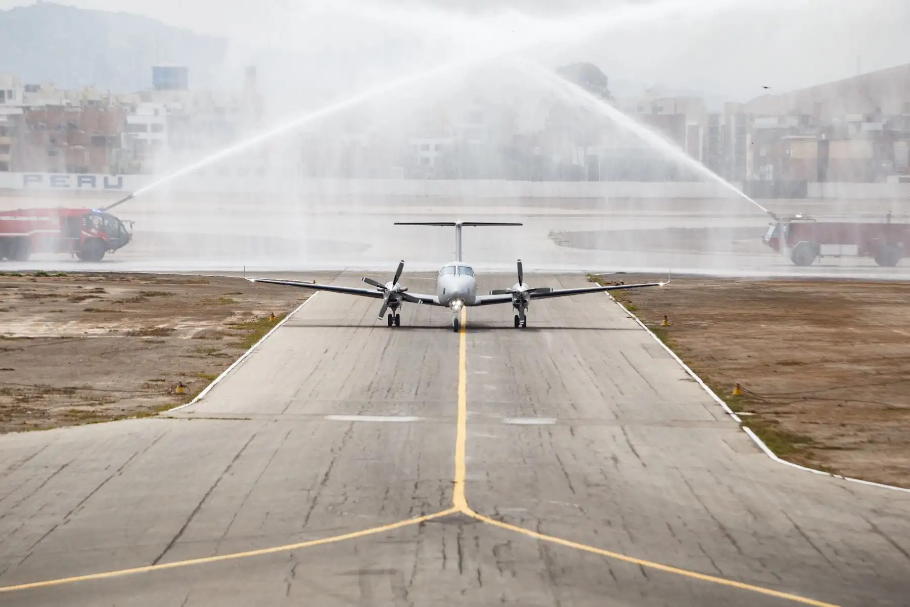 Ceremonia de recepción del primer avión Beechcraft King air 360C: Foto. ANDINA/ Ministerio de Defensa