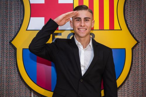 Fermín López renovó su contrato con el FC Barcelona