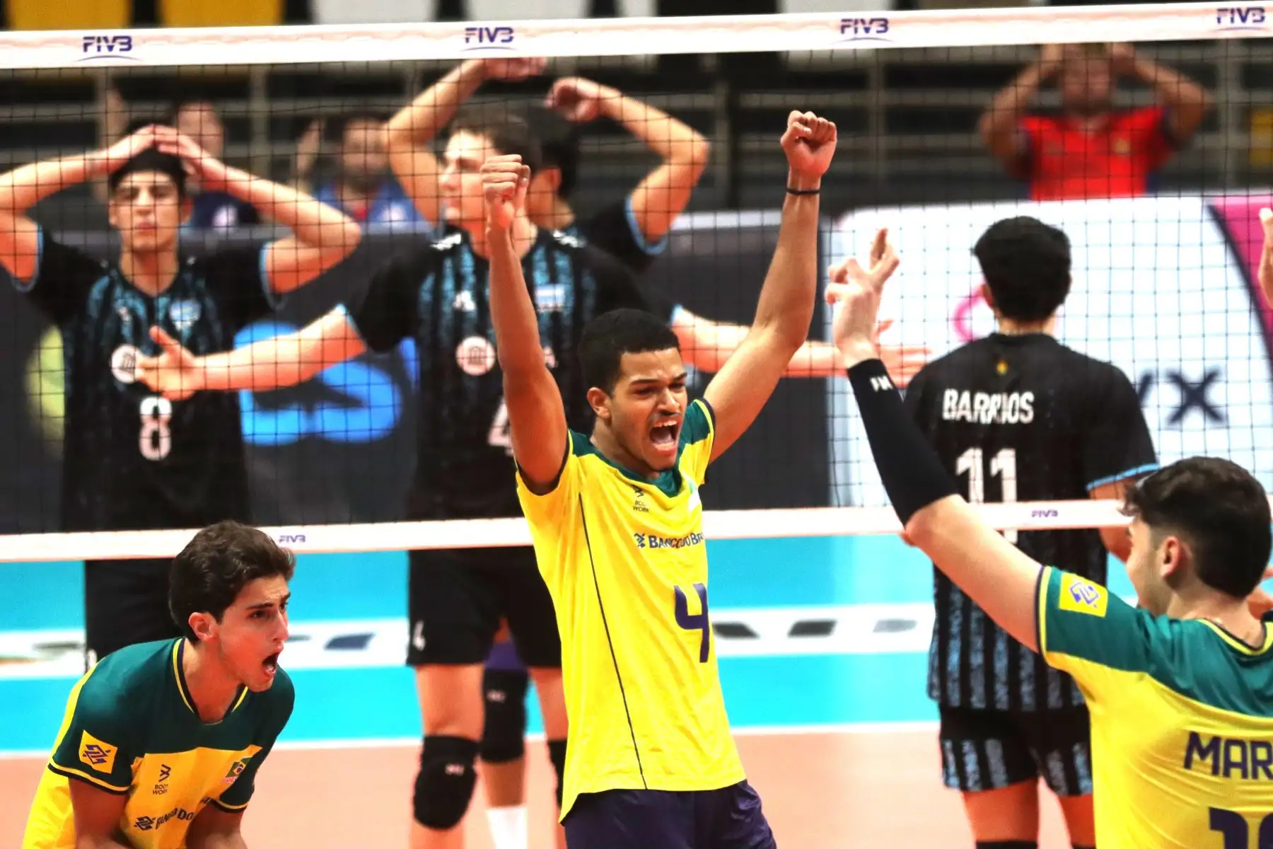 Selecciones de Argentina y Brasil se enfrentan por el Torneo Sudamericano de vóley masculino sub 21 en el 
coliseo Miguel Grau del Callao.
Foto: ANDINA/ Lino Chipana.