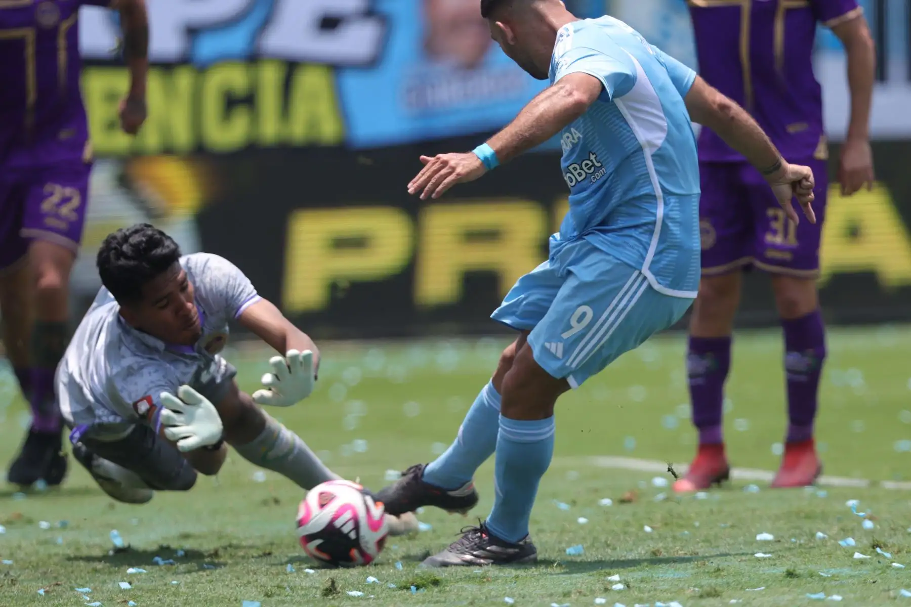 Partido de fútbol entre Sporting Cristal vs Comerciantes Unidos. Partido por la fecha 17 del Torneo Clausura de la Liga 1 2024. Estadio Alberto Gallardo. Foto : ANDINA / Lino Chipana.