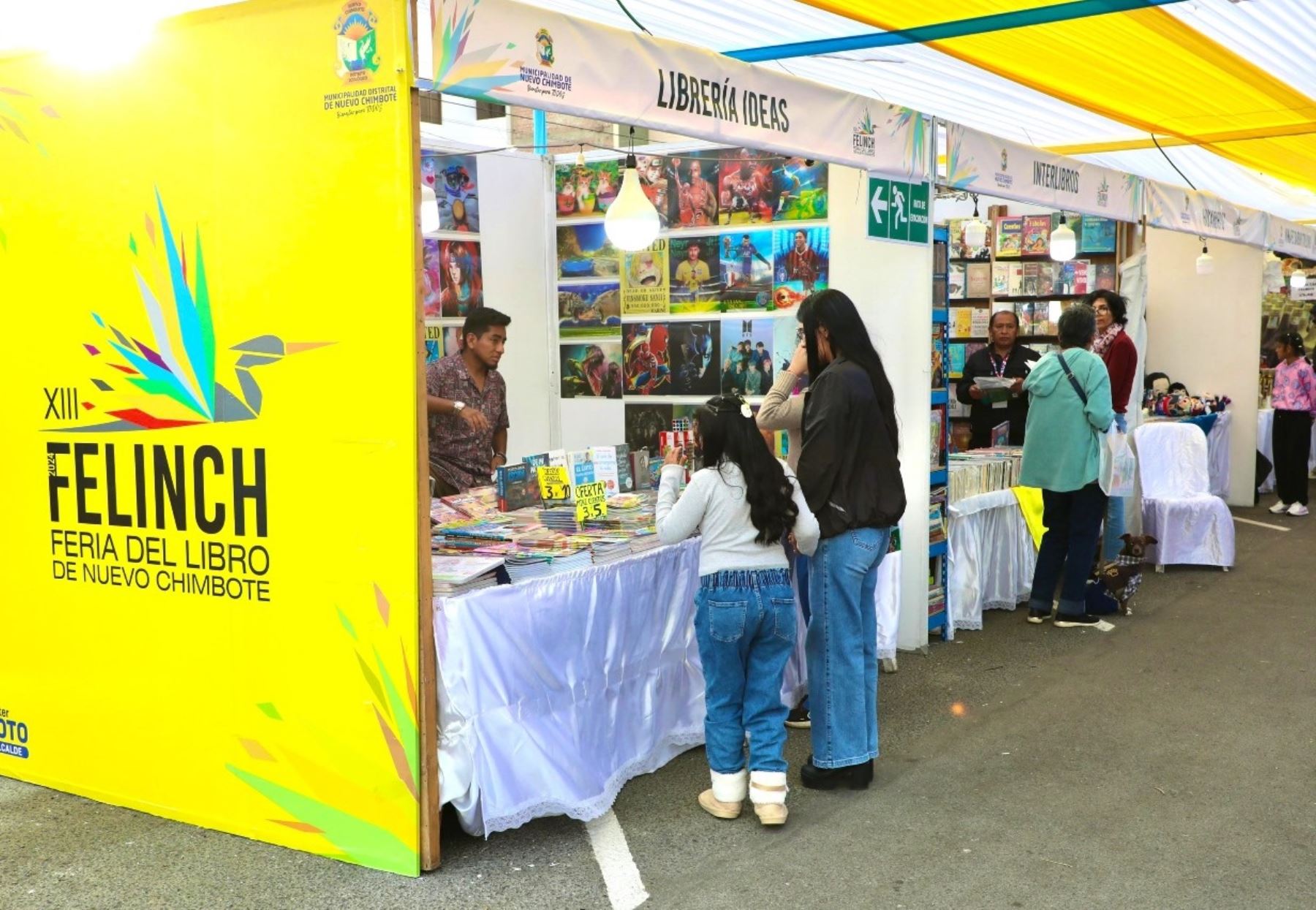 Con gran expectativa se inauguró el fin de semana la XIII Feria Internacional del Libro de Nuevo Chimbote, región Áncash. ANDINA/Difusión