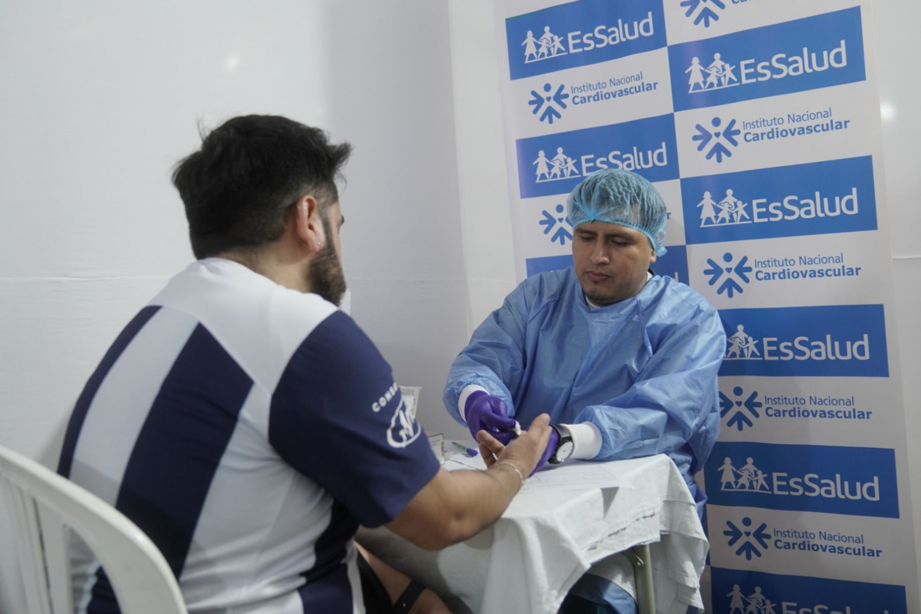 Con el propósito de promover la salud cardiovascular y sensibilizar a la población sobre los factores de riesgo, el Incor llevó a cabo una campaña de prevención en el Estadio Alejandro Villanueva, previa al encuentro entre Alianza Lima y Sport Huancayo. Foto: ANDINA/Difusión