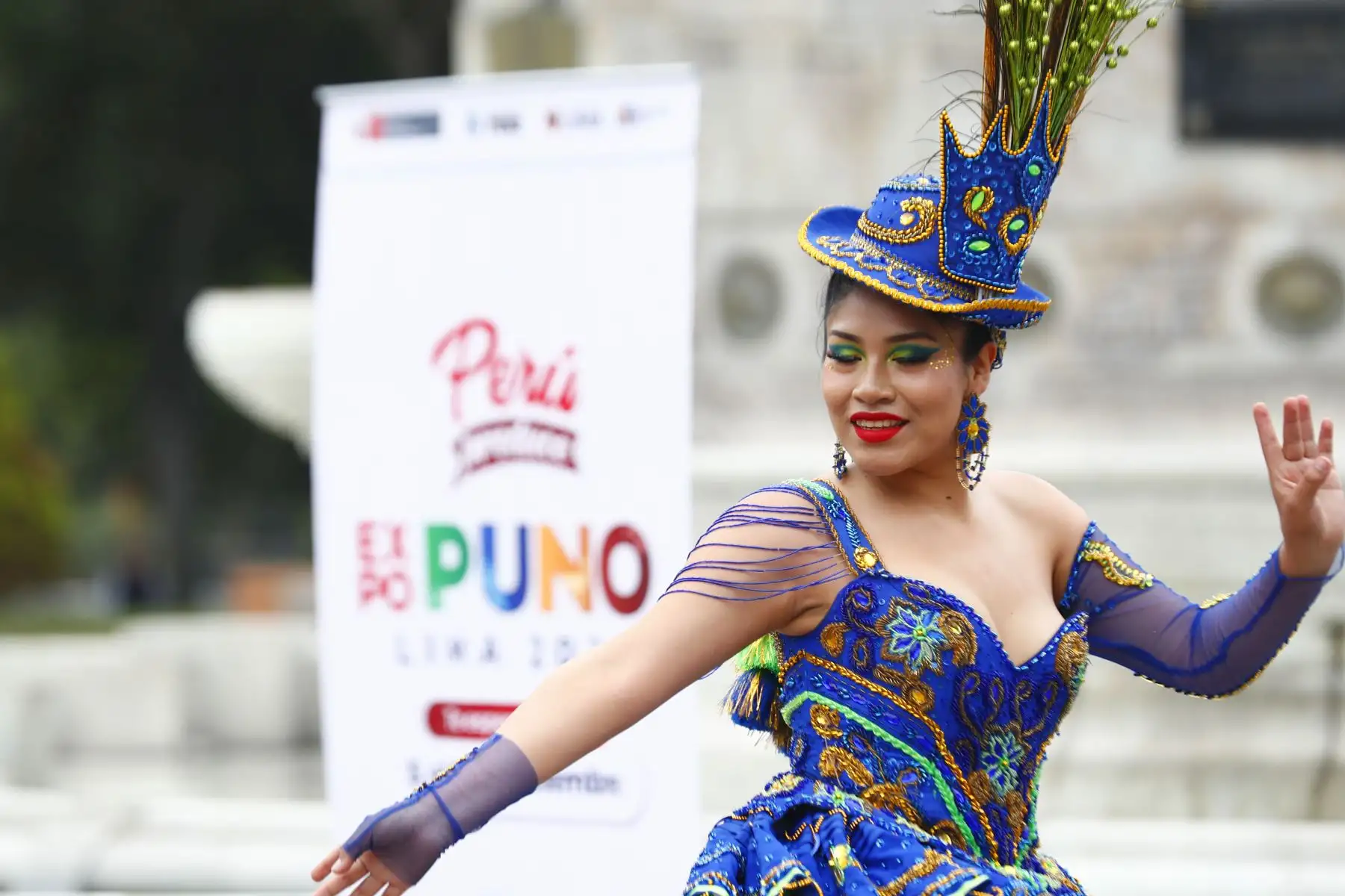 Desde el Parque de la Exposición en el Cercado de Lima se realizó el lanzamiento de la Expo Puno 2024, feria que se realizará en Lima del 5 al 8 de diciembre, y que ayudará a promover proyectos innovadores y fortalecer la reactivación económica de la región exponiendo sus mejores productos como café, artesanías, textiles, productos agrícolas y su folclore. Foto: ANDINA/Daniel Bracamonte