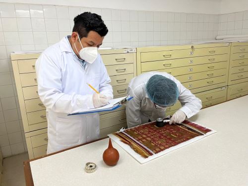 Especialistas del Ministerio de Cultura brindarán orientación sobre la prevención y conservación de colecciones y bienes culturales muebles durante el Congreso Nacional de Arqueología que se celebrará en Lambayeque. ANDINA/Difusión