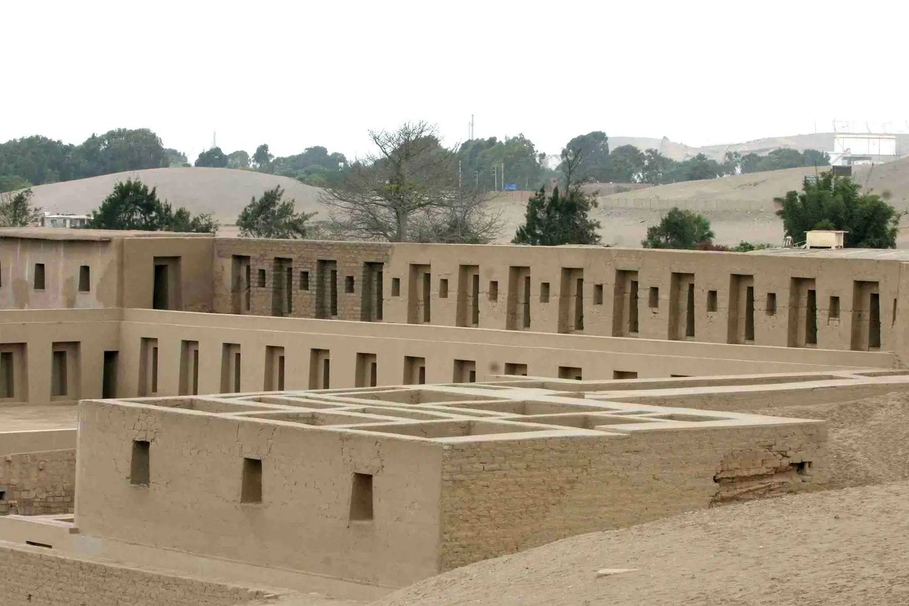 Lima - 30 noviembre 2006 / Santuario  Arqueológico de Pachacámac en el valle de Lurín. Diario Oficial El Peruano / Norman Córdova