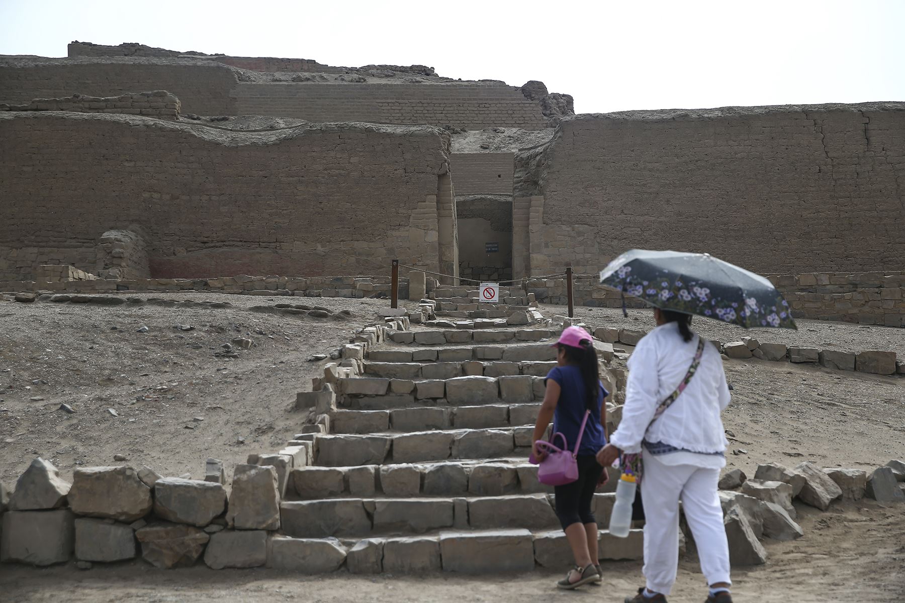 Lima - 14 febrero 2020 / Turistas visitan el  Museo de Sitio y Santuario Arqueológico de Pachacámac . Foto: Diario Oficial El Peruano / Jhonel Rodríguez