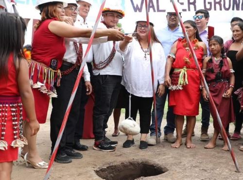 El Gobierno Regional de San Martín puso en marcha obra de agua y saneamiento que beneficia a más de 500 pobladores de la comunidad nativa San Rafael, ubicada en la provincia de Moyobamba.