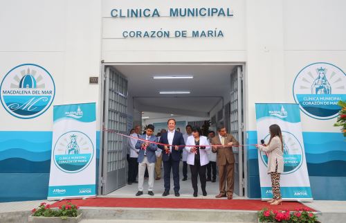 El centro de salud cuenta con laboratorio clínico, rayos X, ecografías, mamografías y tomografías y diversos procedimientos. Foto: ANDINA/Difusión