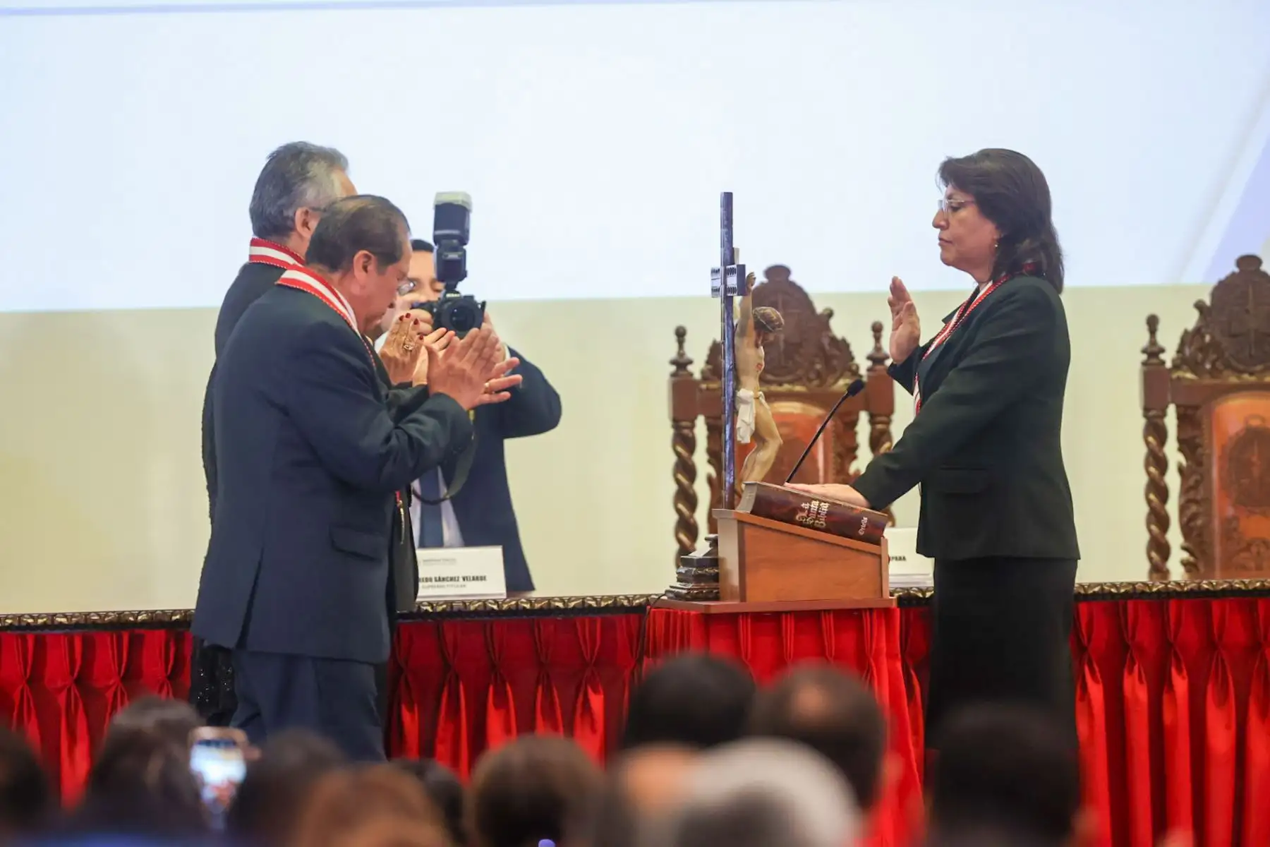Juramentación de la nueva Fiscal de la Nación, Delia Espinoza para el periodo 2024 - 2027.

Foto: ANDINA/Juan Carlos Guzmán Negrini