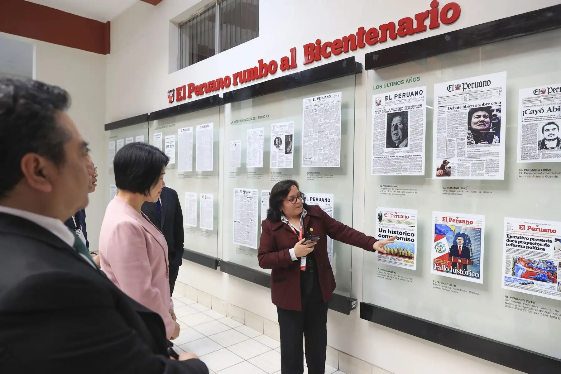 Representantes de la agencia de noticias Xinhua, visitaron las instalaciones de Editora Perú. Foto: ANDINA/Jhonel Rodríguez Robles