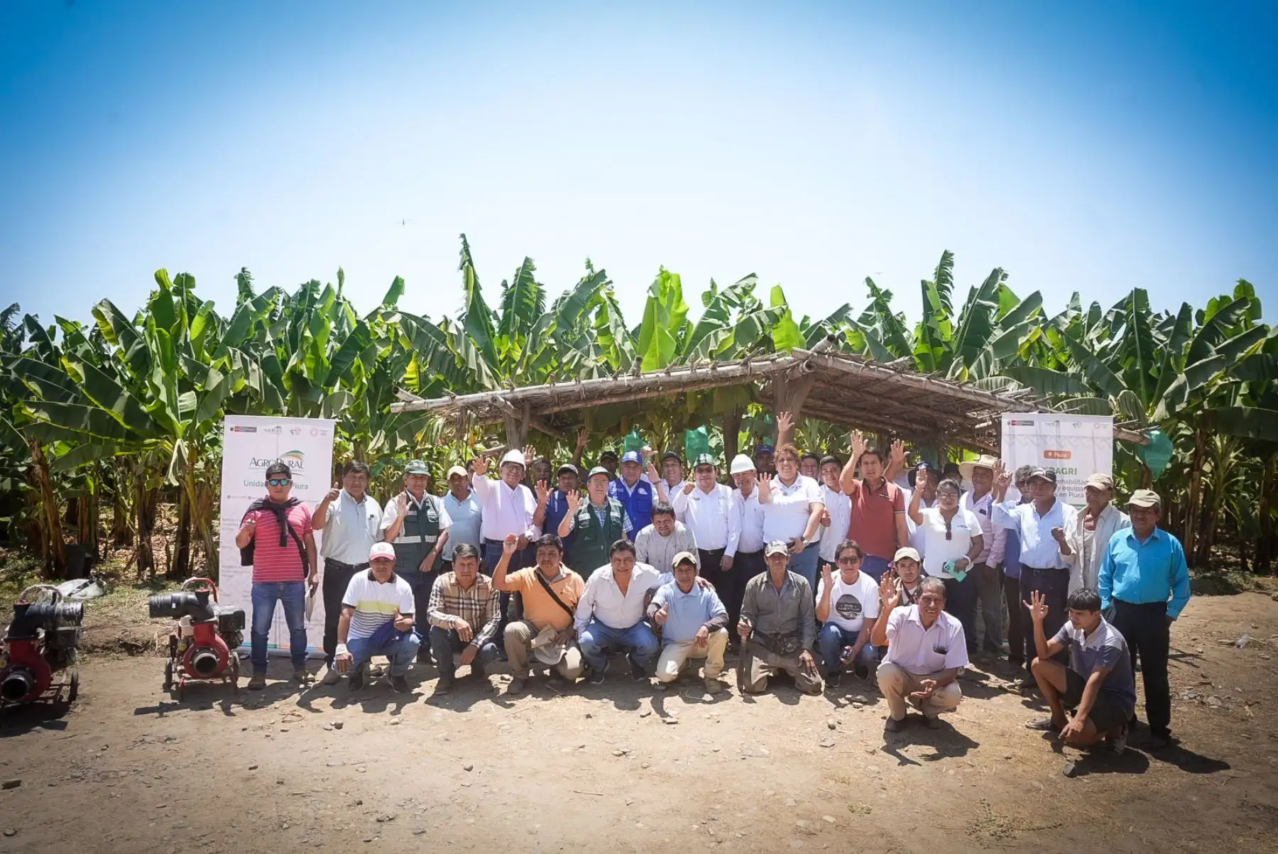 El Ministerio de Desarrollo Agrario y Riego , supervisó el proceso de intervención para dar mantenimiento, rehabilitación y equipamiento a los pozos de agua tubulares de uso colectivo identificados en la región Piura. 
Foto: Midagri