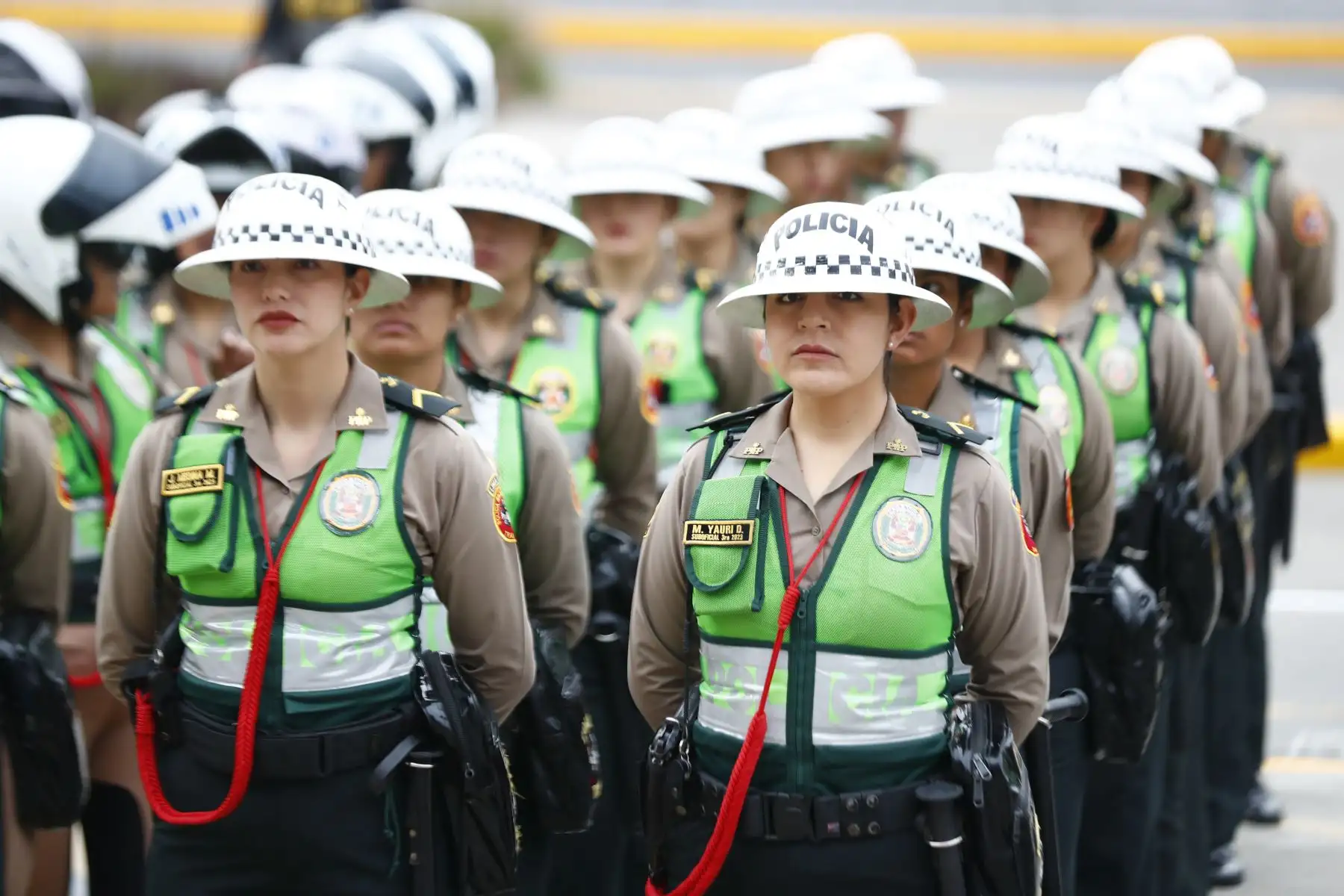 Despliegue de efectivos de la Policía Nacional del Perú de diversas unidades en las inmediaciones del Ministerio de Cultura para resguardar el orden durante el Foro de Cooperación Asia-Pacífico APEC Perú 2024. Foto: ANDINA/Daniel Bracamonte