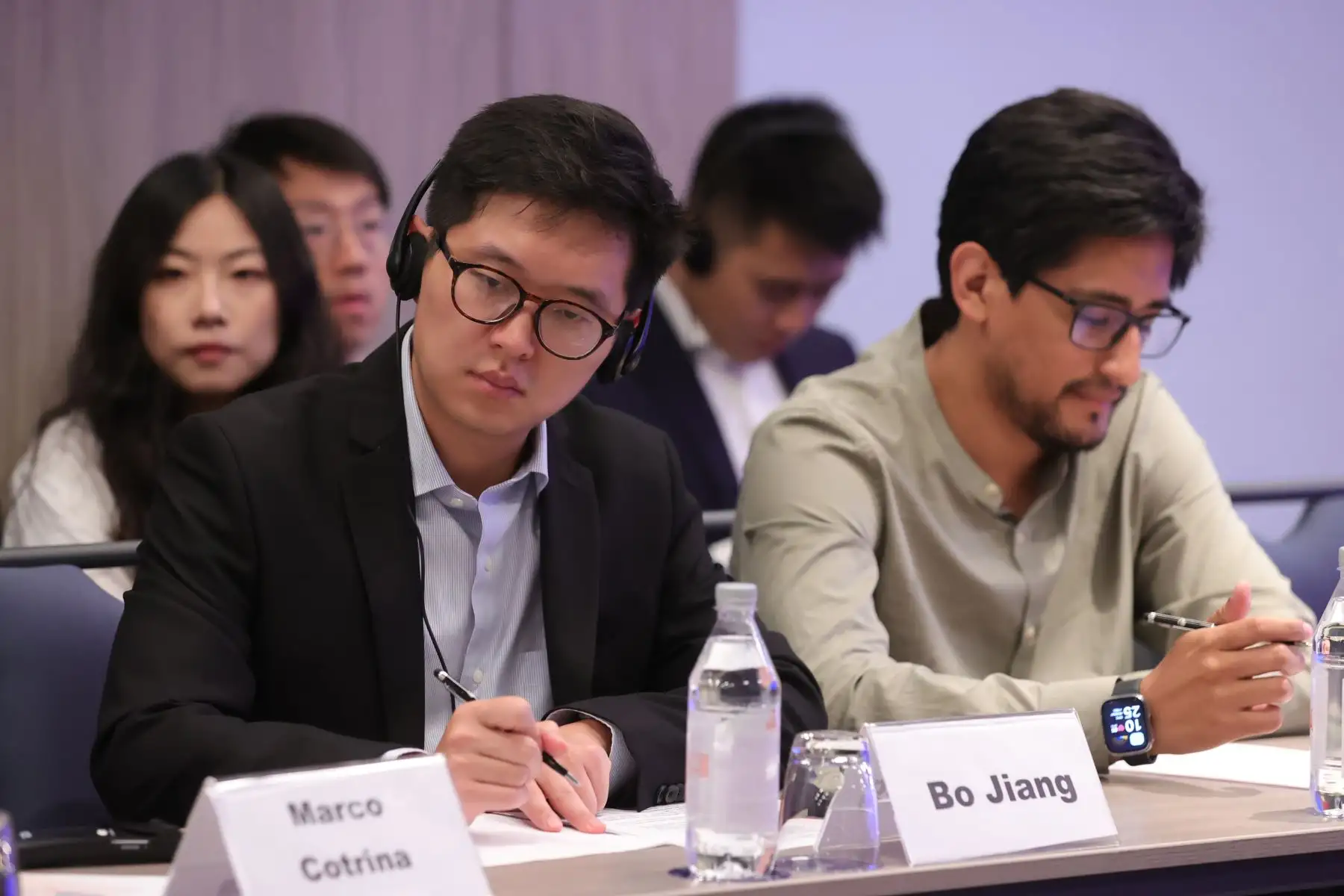 Periodistas de Editora Perú participan en el "Diálogo sobre la entrevista conjunta de la Cooperación de alta calidad de la Franja y la Ruta Diario del Pueblo y medios de comunicación peruanos". Foto: ANDINA/Melina Mejía