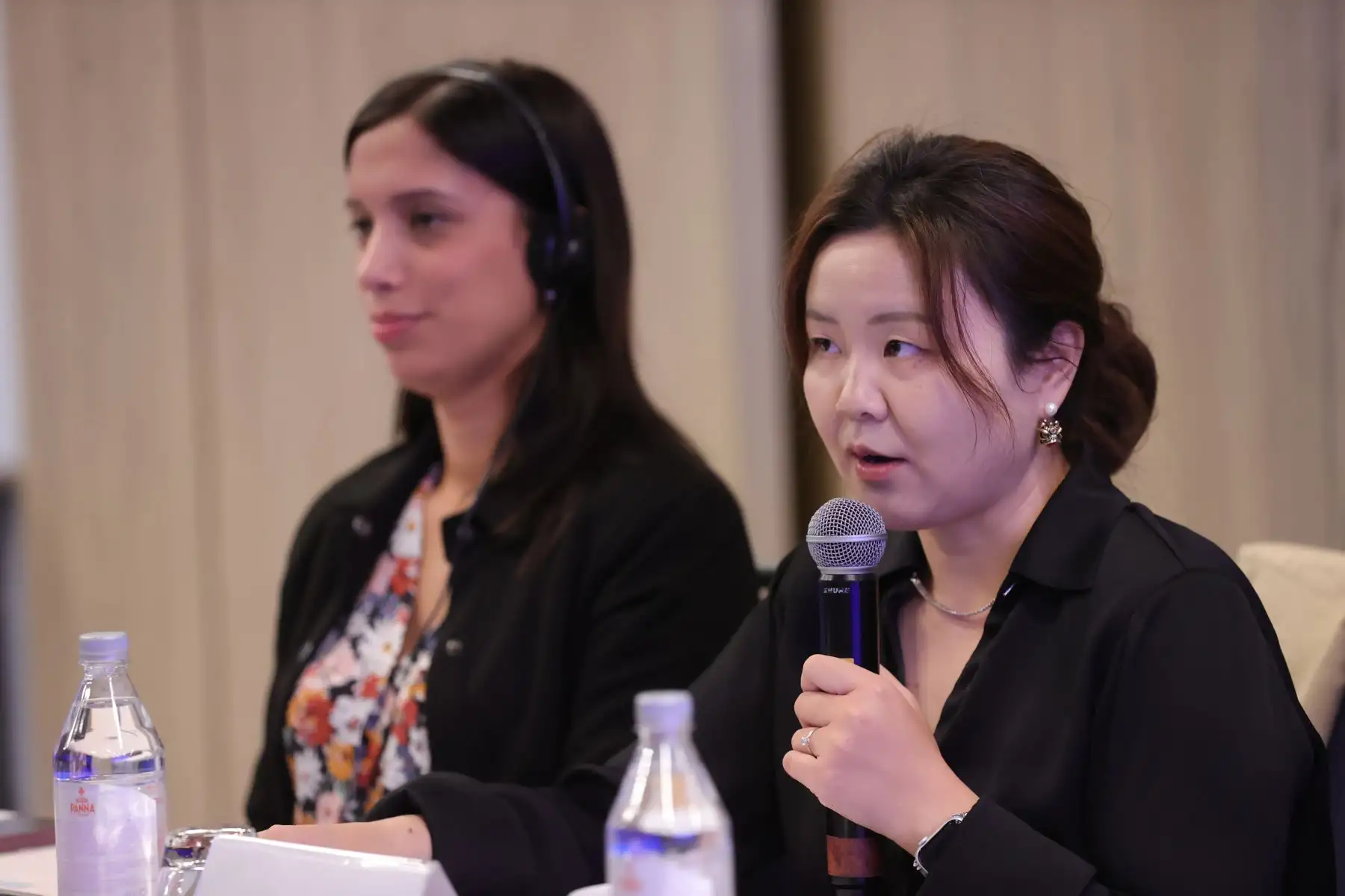 Periodistas de Editora Perú participan en el "Diálogo sobre la entrevista conjunta de la Cooperación de alta calidad de la Franja y la Ruta Diario del Pueblo y medios de comunicación peruanos". Foto: ANDINA/Melina Mejía