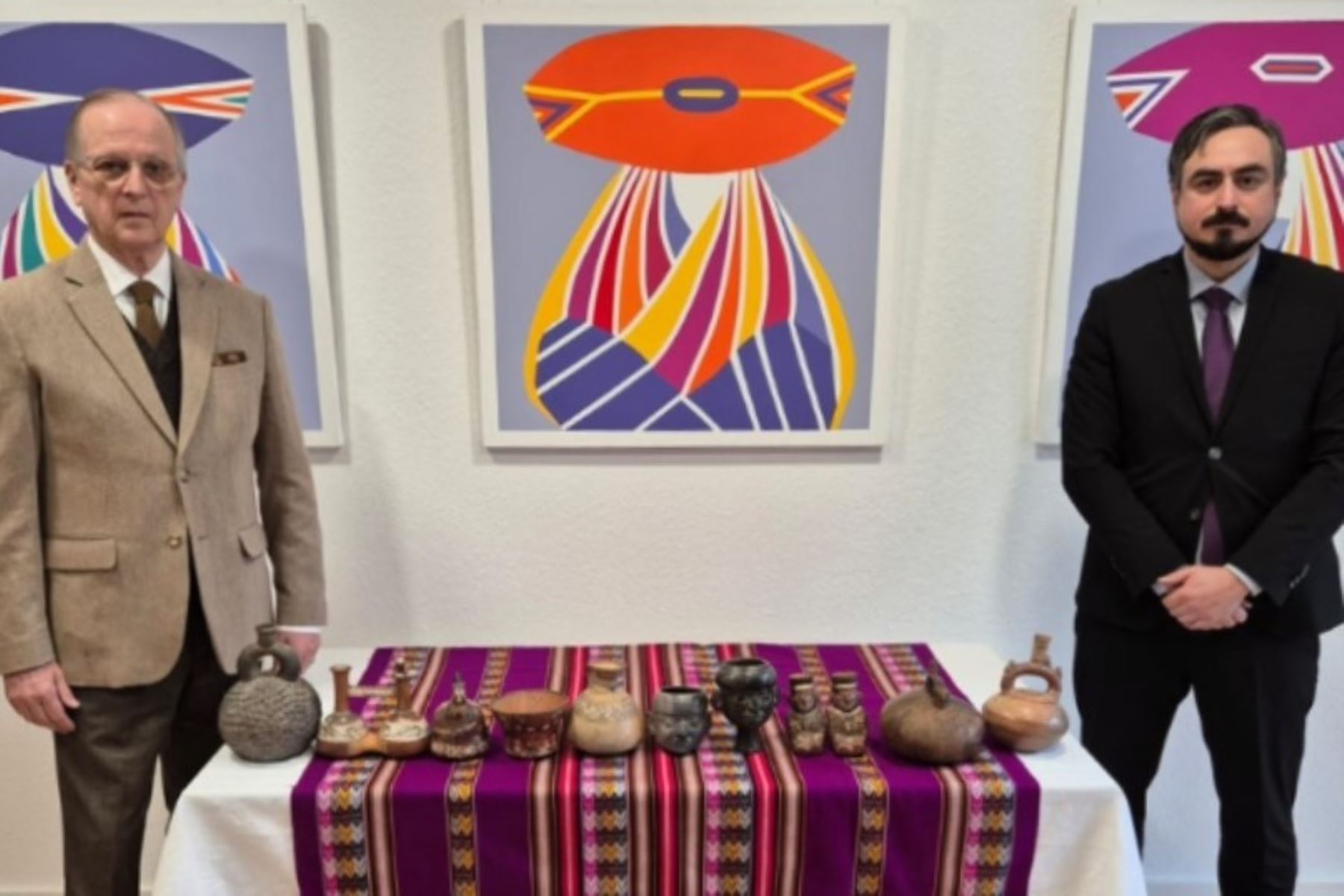 Bienes del Patrimonio Cultural de la Nación retornan al país gracias a gestiones de la Embajada del Perú en Alemania. Foto: RREE/Difusión.