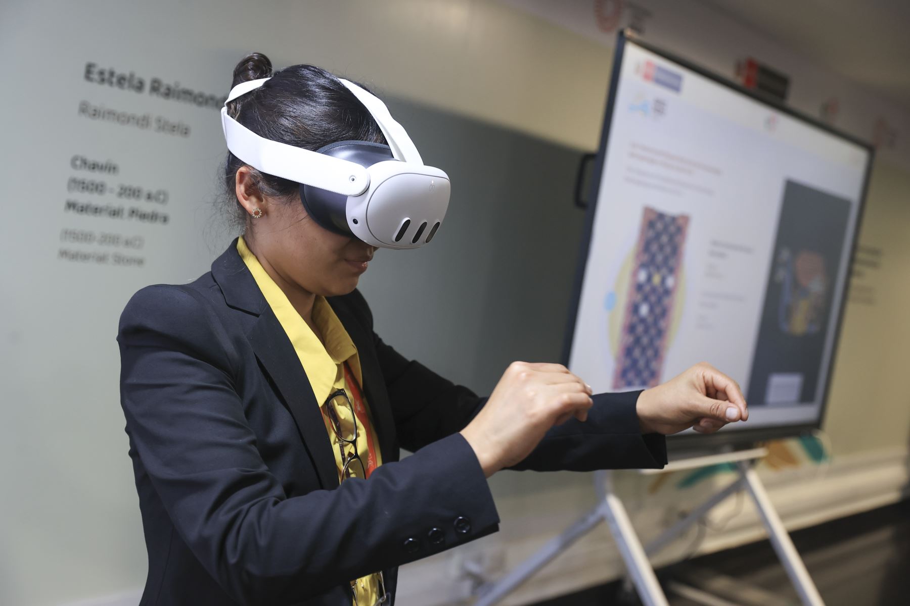Culturas peruanas se muestran a través de la tecnología de realidad virtual en las instalaciones del APEC 2024. Foto: ANDINA/Jhonel Rodríguez Robles