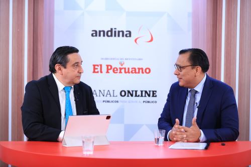 Entrevista al ministro de la Producción, Sergio González, por Andina Canal Online