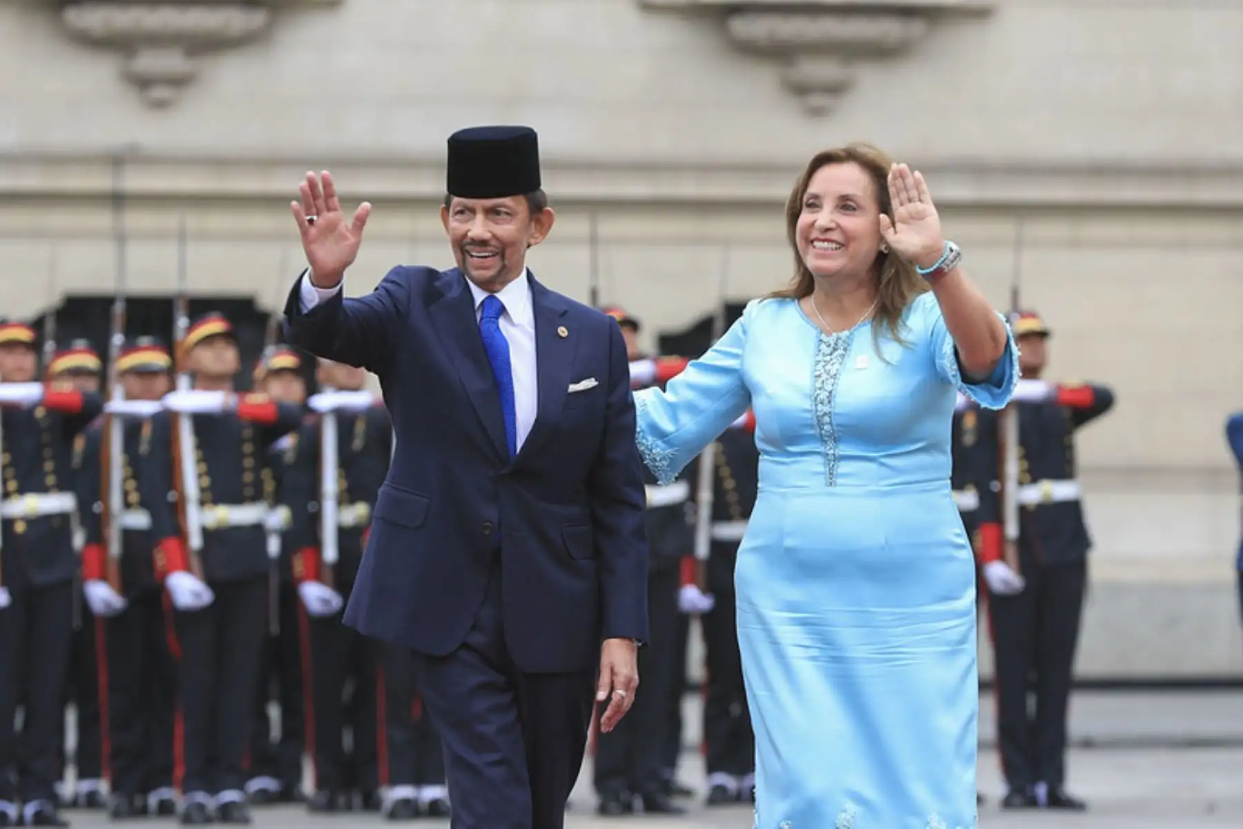 La presidenta de la república, Dina Boluarte, recibió al sultán de Brunéi Darussalam, su majestad Haji Hassanal Bolkiah, quien visita el Perú en visita de Estado. Foto: ANDINA/Prensa Presidencia
