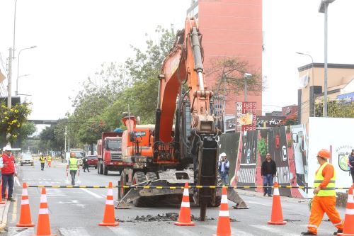 Miraflores moderniza avenida Comandante Espinar. ANDINA/ Municipalidad de Miraflores.