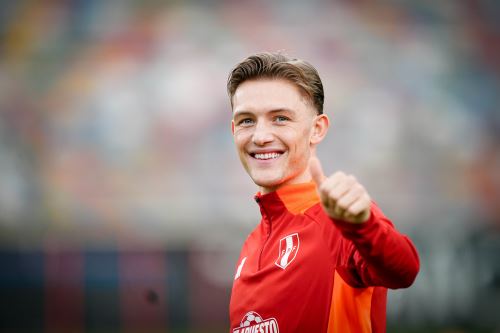 Con el plantel completo, la selección peruana entrenó en el Monumental de cara el importante encuentro frente Chile