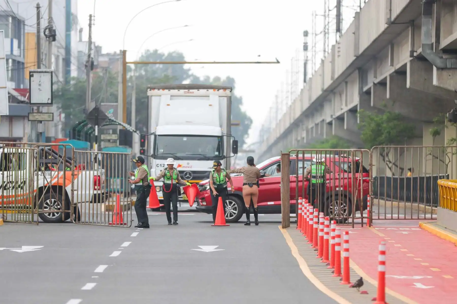 Refuerzan medidas de seguridad en el Centro Internacional de Prensa APEC para garantizar la seguridad de los líderes y delegados participantes. Foto: ANDINA/ Lino Chipana
