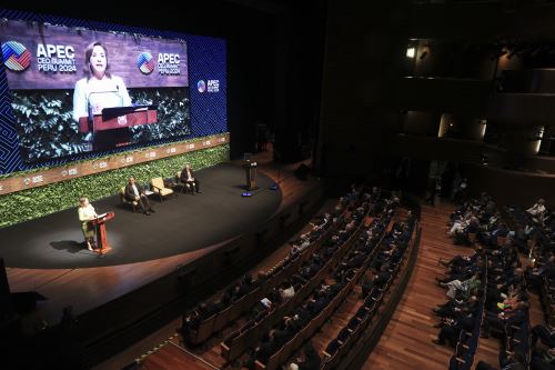 Ceremonia de apertura del APEC CEO Summit 2024