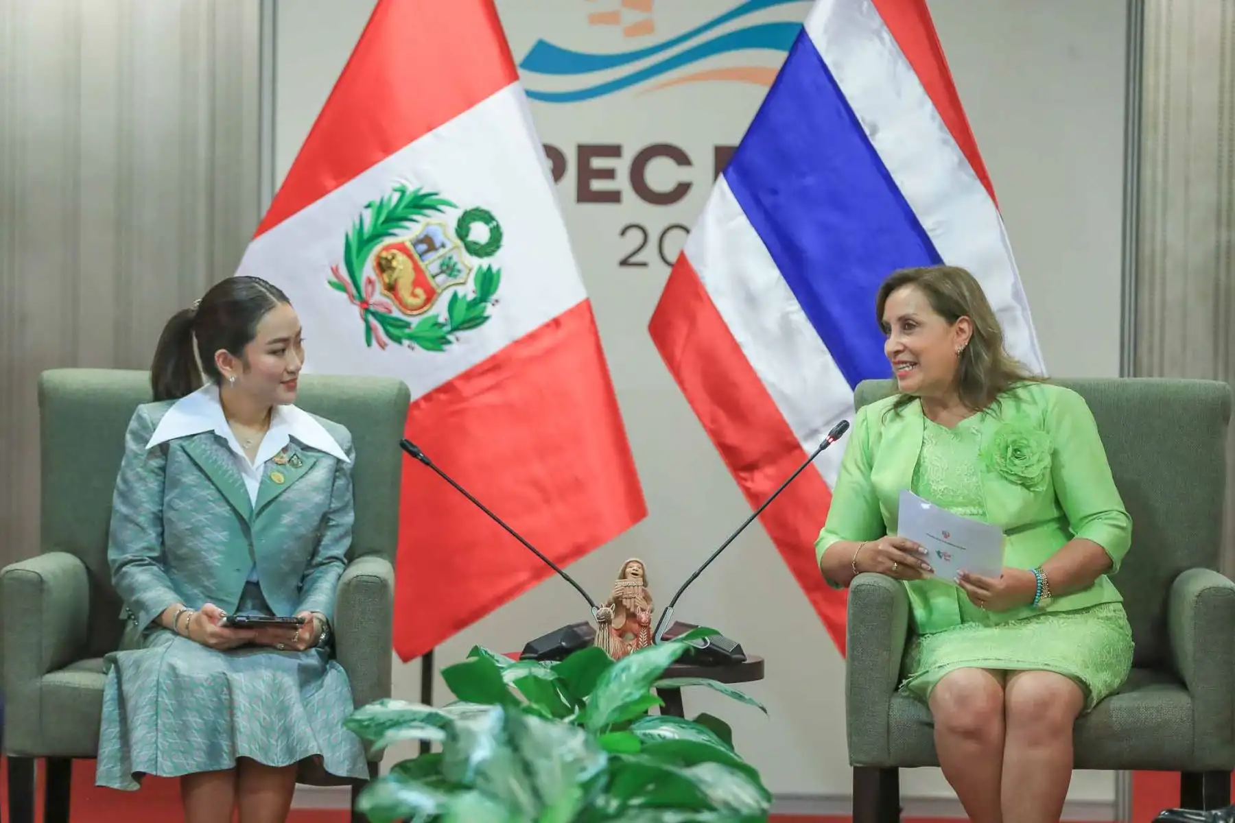 Encuentro Bilateral con la primera ministra de Tailandia, señora Paetongtarn Shinawatra. Foto: ANDINA/Prensa Presidencia