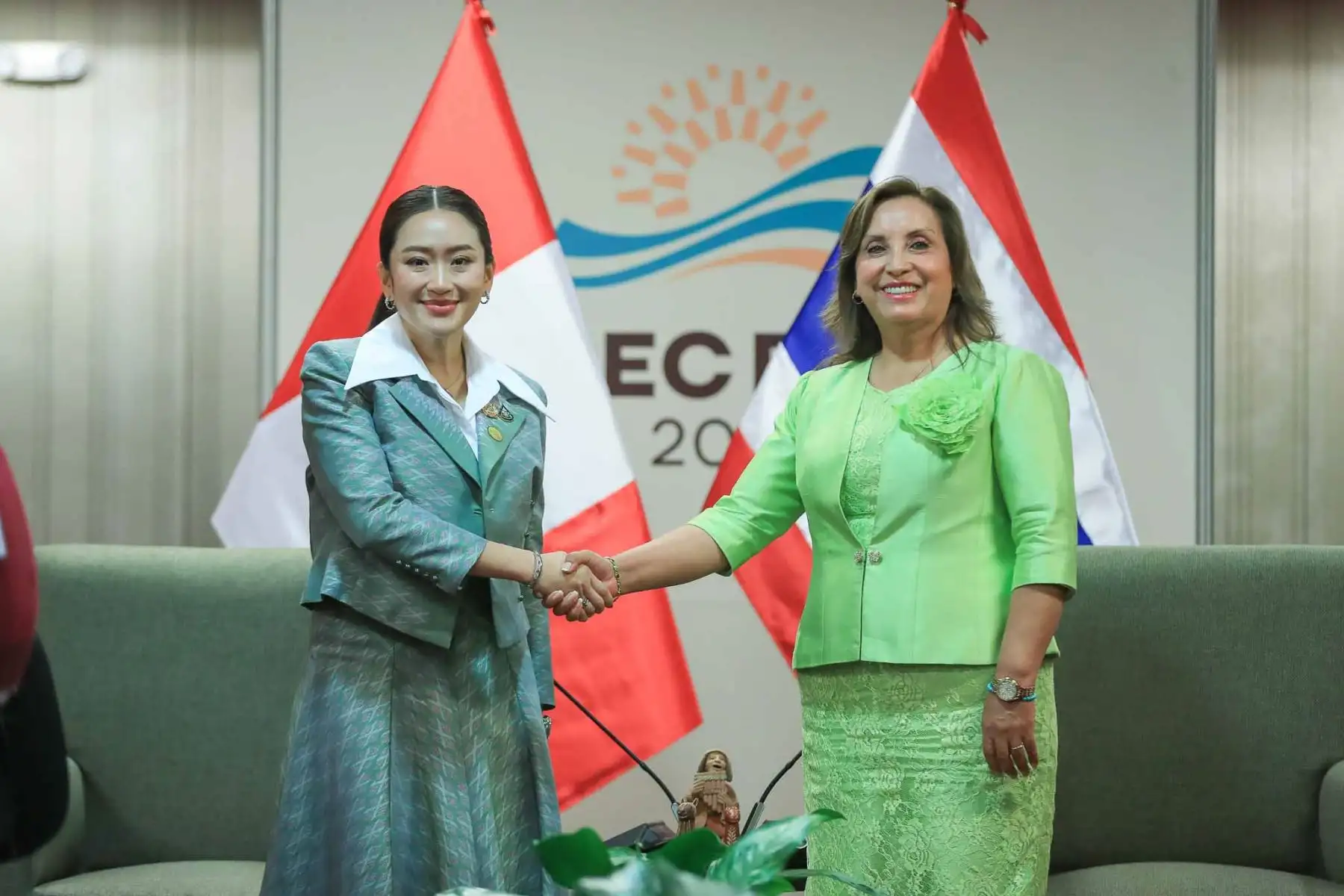 Encuentro Bilateral con la primera ministra de Tailandia, señora Paetongtarn Shinawatra. Foto: ANDINA/Prensa Presidencia