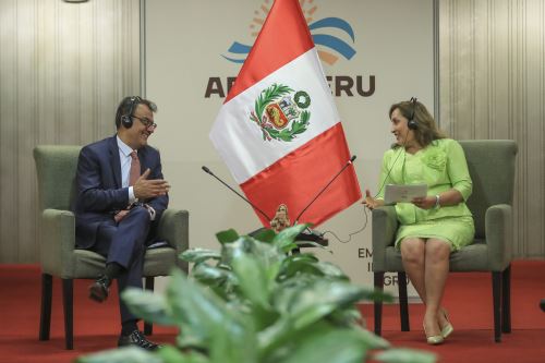 APEC Perú 2024: Encuentro bilateral con el CEO de TIK TOK, Shou Chew