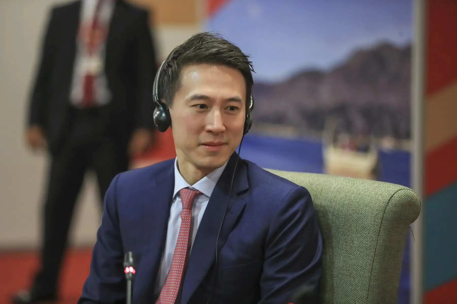 Encuentro bilateral entre la presidenta de la república, Dina Boluarte Zegarra, y el CEO de TIK TOK, Shou Chew, en el marco de la Cumbre de Líderes APEC PERÚ 2024. Foto: ANDINA/ Prensa Presidencia