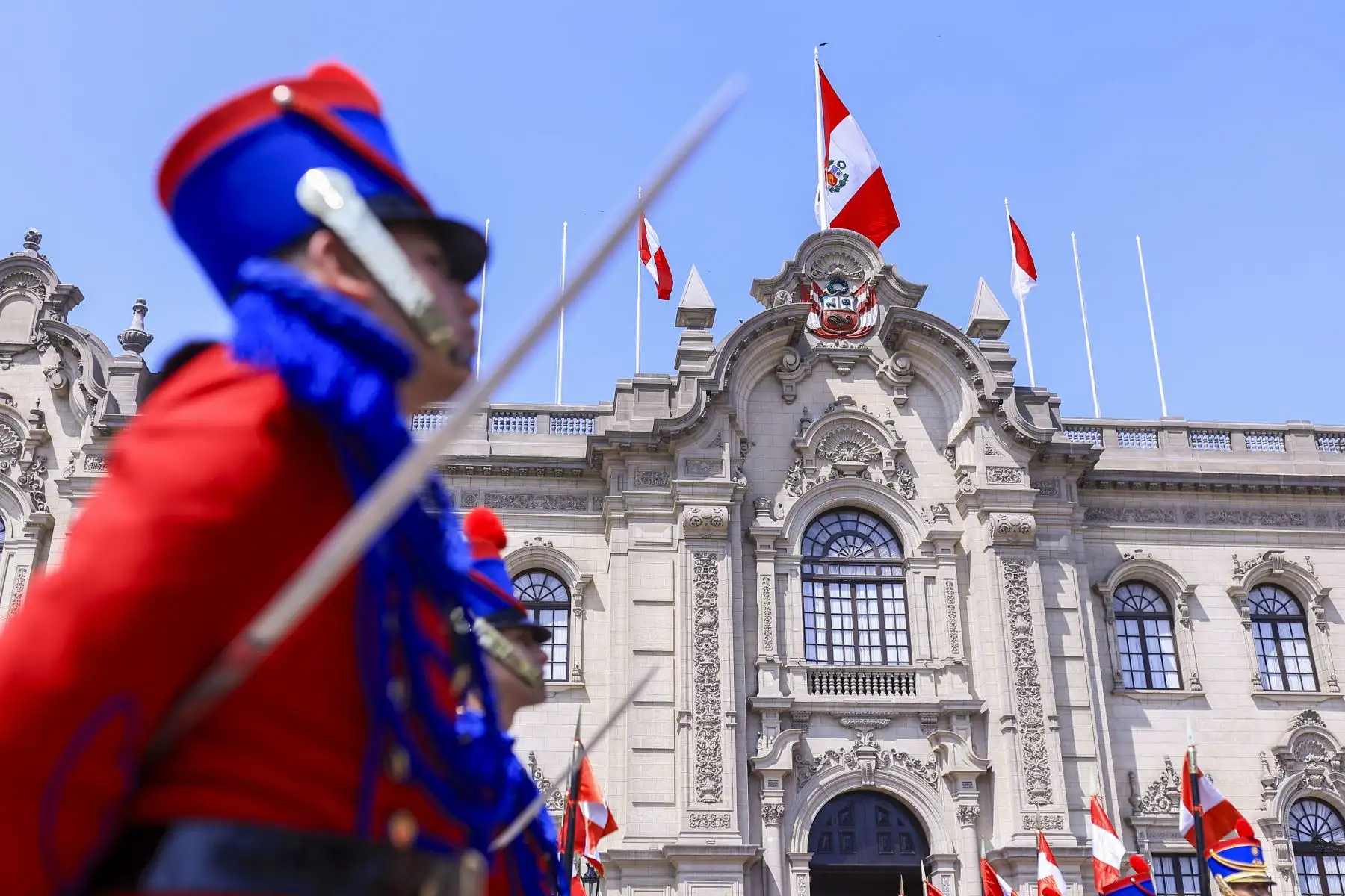La presidenta de la república, Dina Ercilia Boluarte Zegarra, recibe al presidente de la República de Indonesia, Prabowo Subianto, quien también participará en la Semana de Líderes Económicos de APEC Perú 2024. Foto: ANDINA/Prensa Presidencia