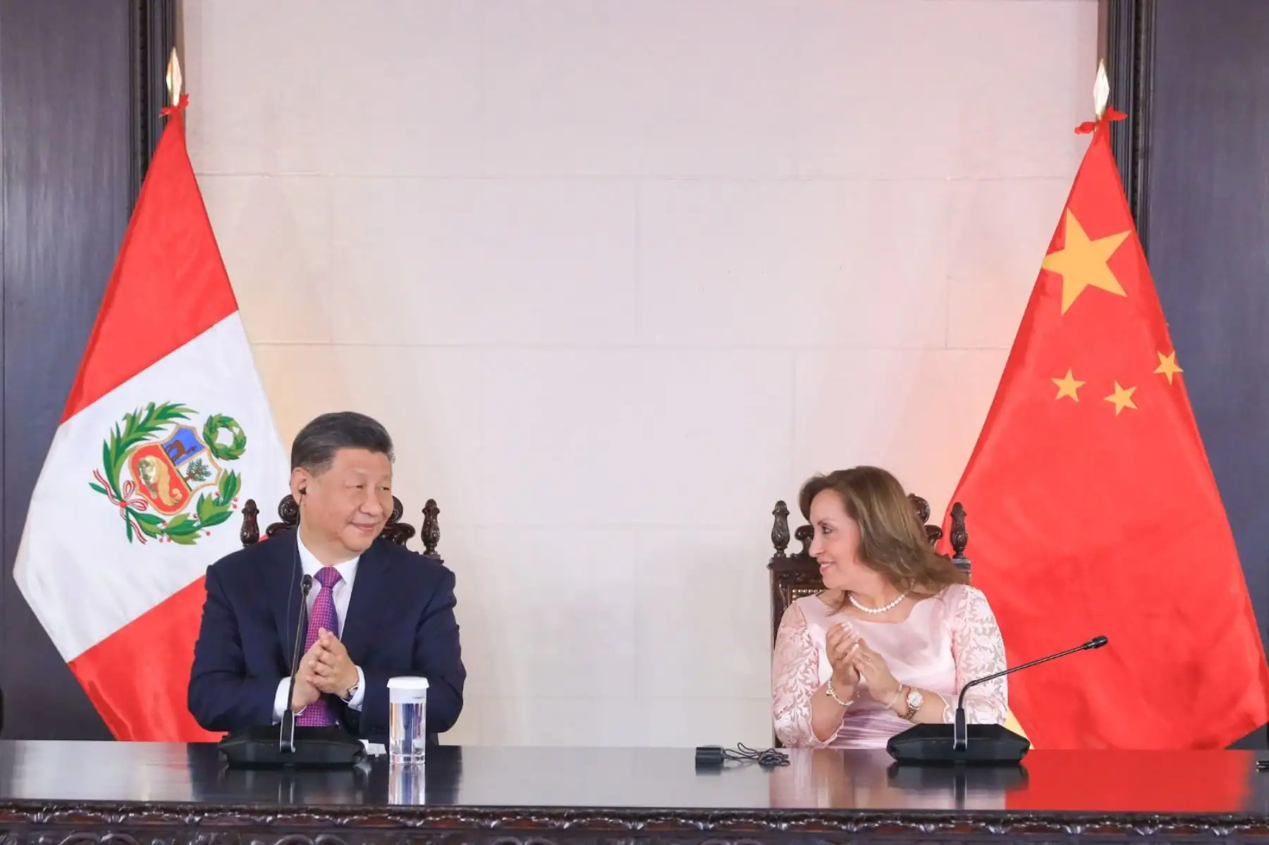 La presidenta de la república, Dina Boluarte, y su homólogo de la República Popular China, Xi Jinping, participan de la inauguración del Terminal Portuario Multipropósito de Chancay, ubicado unos 80 kilómetros al norte de Lima y construido por la empresa estatal china Cosco Shipping. Foto: ANDINA/ Prensa Presidencia