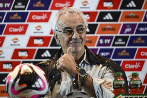 Fossati es optimista en que Perú le ganará a Chile en el Monumental