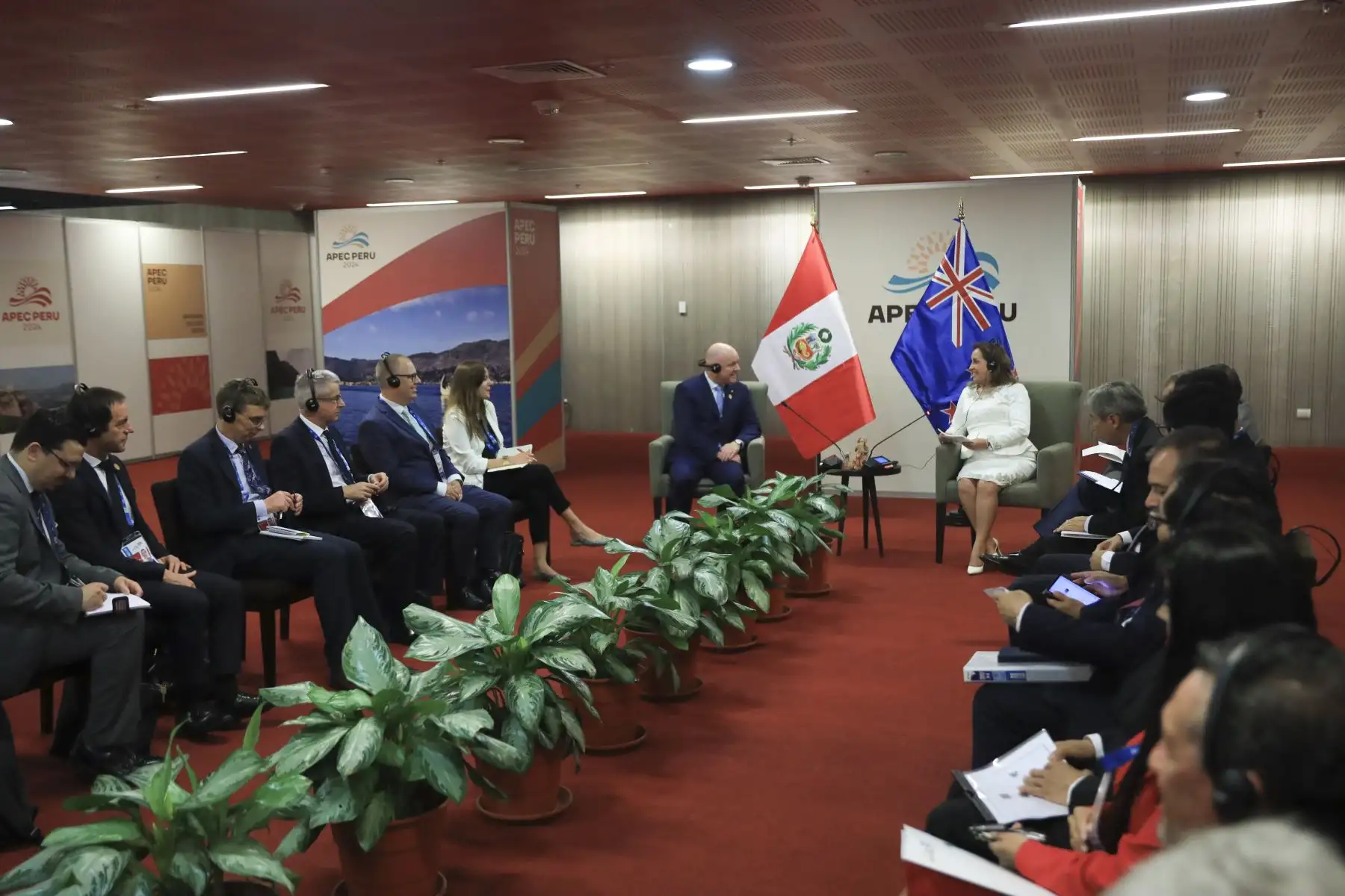 Presidenta Dina Boluarte sostiene reunión bilateral con el primer ministro de Nueva Zelanda, Christopher Luxon.  Foto: ANDINA/Prensa Presidencia