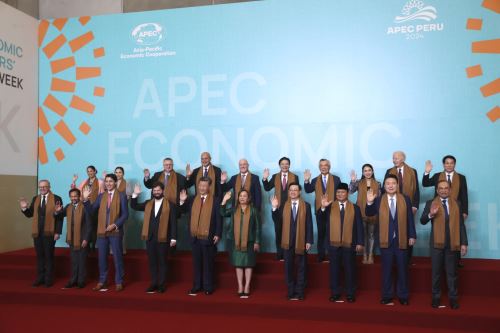 APEC Perú 2024: líderes de economías de APEC participan en foto oficial