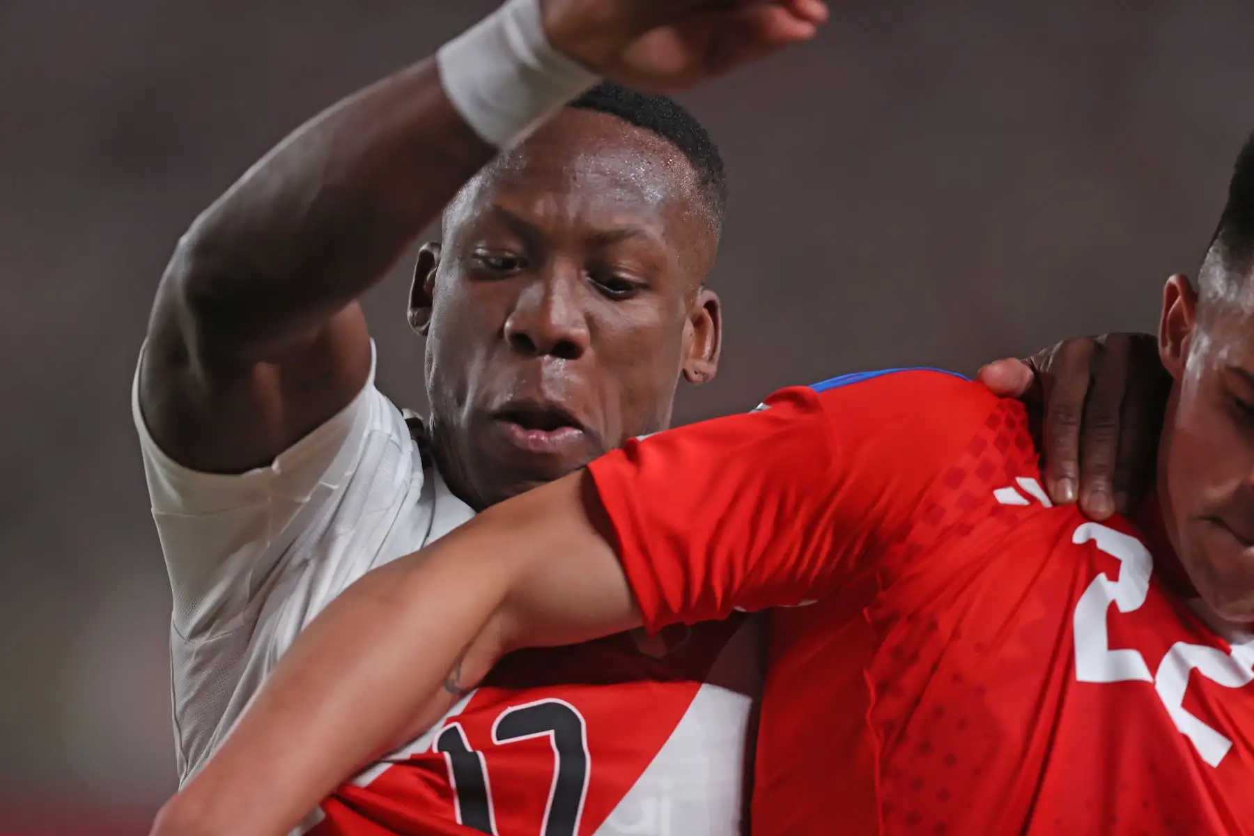 Luis Advíncula, lateral de la selección peruana. Foto: ANDINA / Carlos Américo Lezama Villantoy