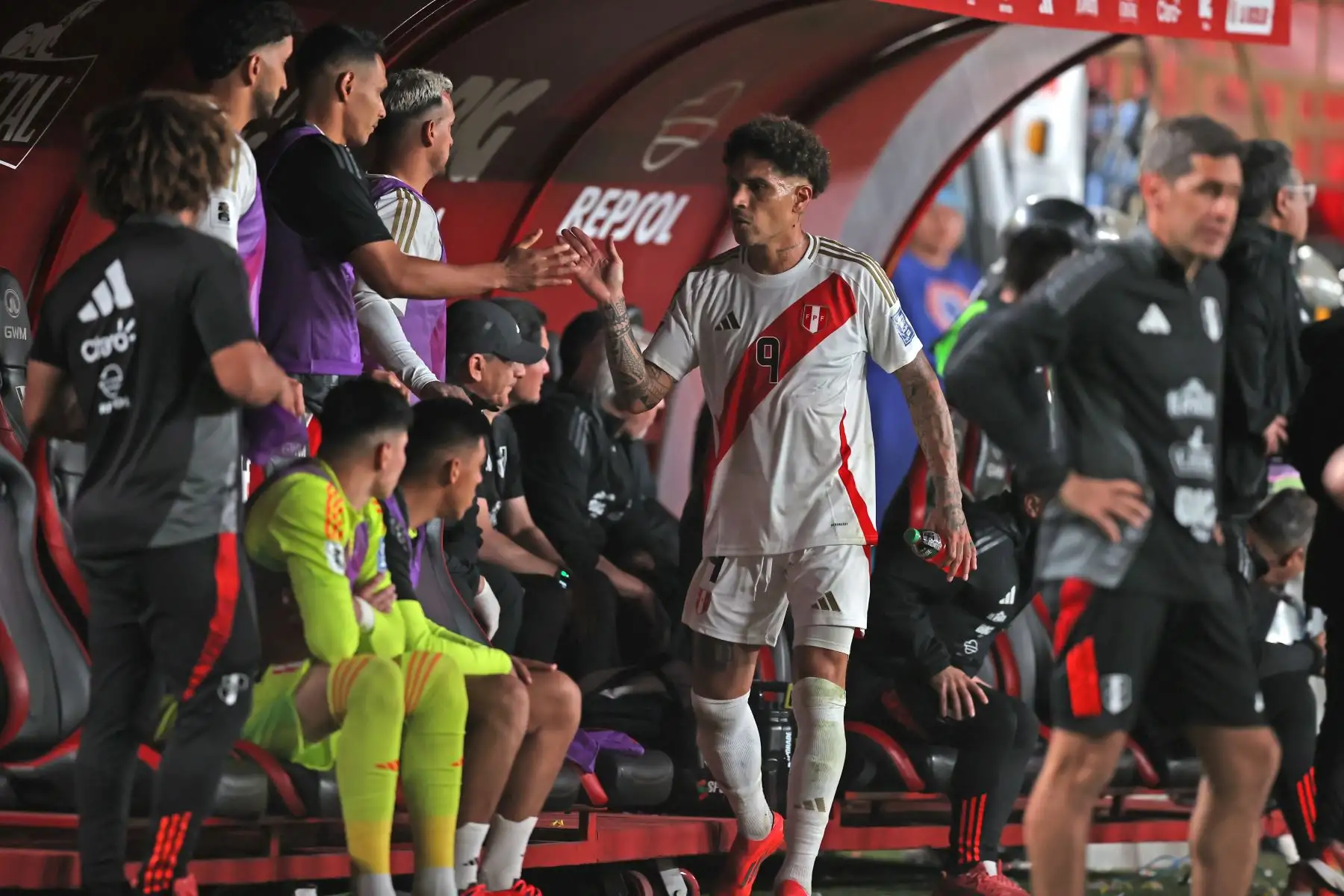 Paolo Guerrero, delantero de la selección peruana de fútbol. Foto: ANDINA / Carlos Lezama Villantoy