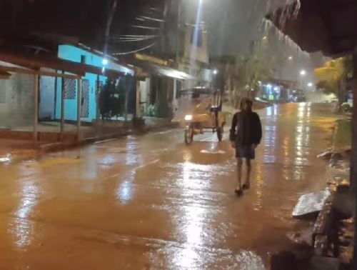 Lluvias intensas y un pronunciado descenso de la temperatura se registra en diversas localidades de la región Loreto a consecuencia de un nuevo periodo de friaje. ANDINA/Difusión