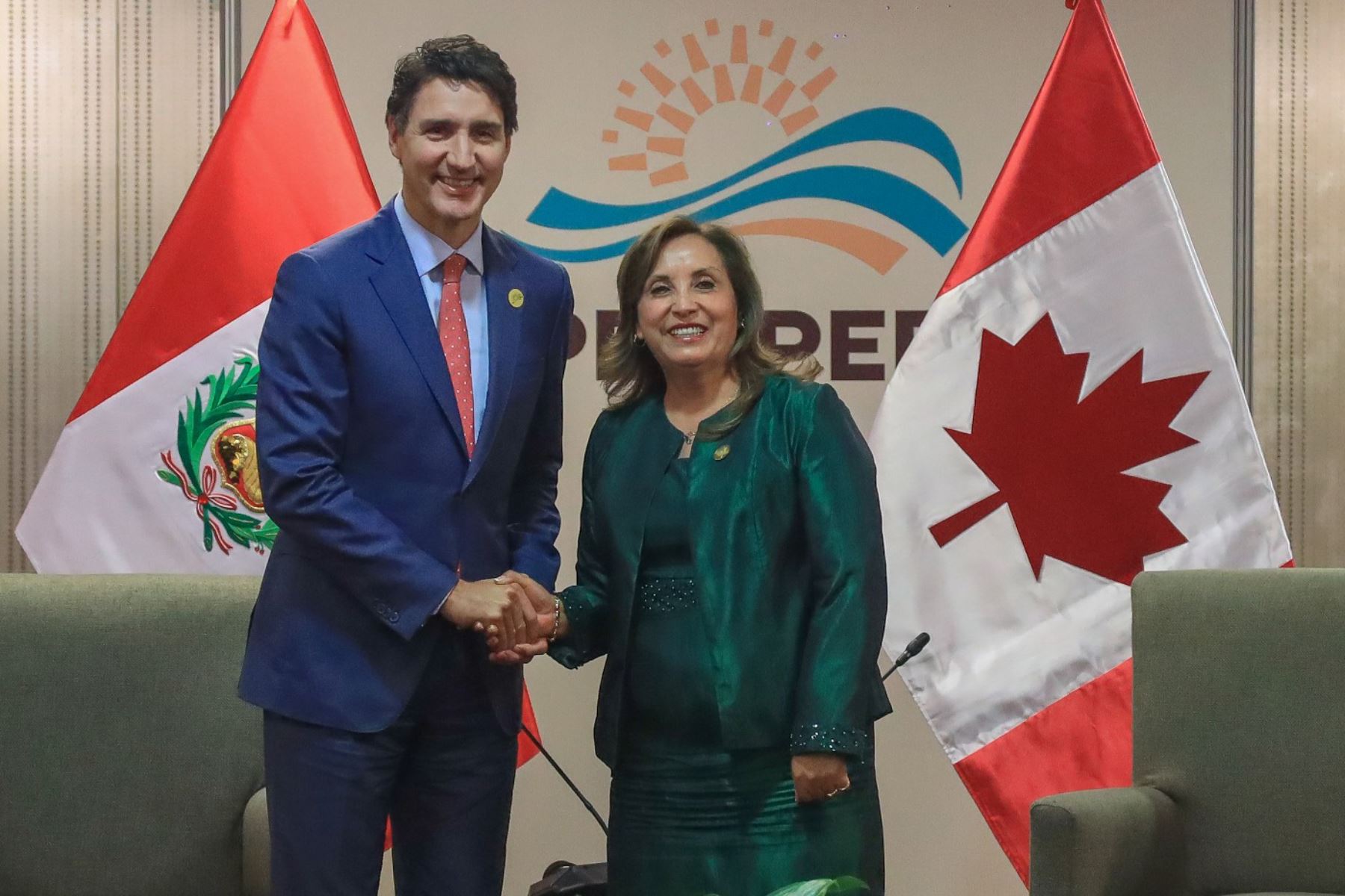 Justin Trudeau y Dina Boluarte. ANDINA/Prensa Presidencia