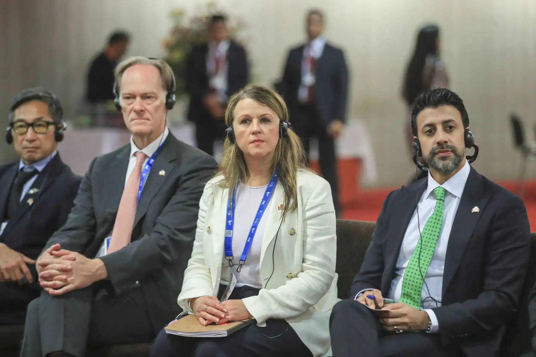 Líder económico de Canadá, Justin Trudeau, saludó la solidez económica y democrática del Perú en una reunión bilateral junto a la líder económica de Perú, Dina Ercilia Boluarte Zegarra. Junto a nuestro cuarto mayor socio comercial a nivel global abordamos temas clave como promoción del turismo e inversiones. Foto: ANDINA/Prensa Presidencia