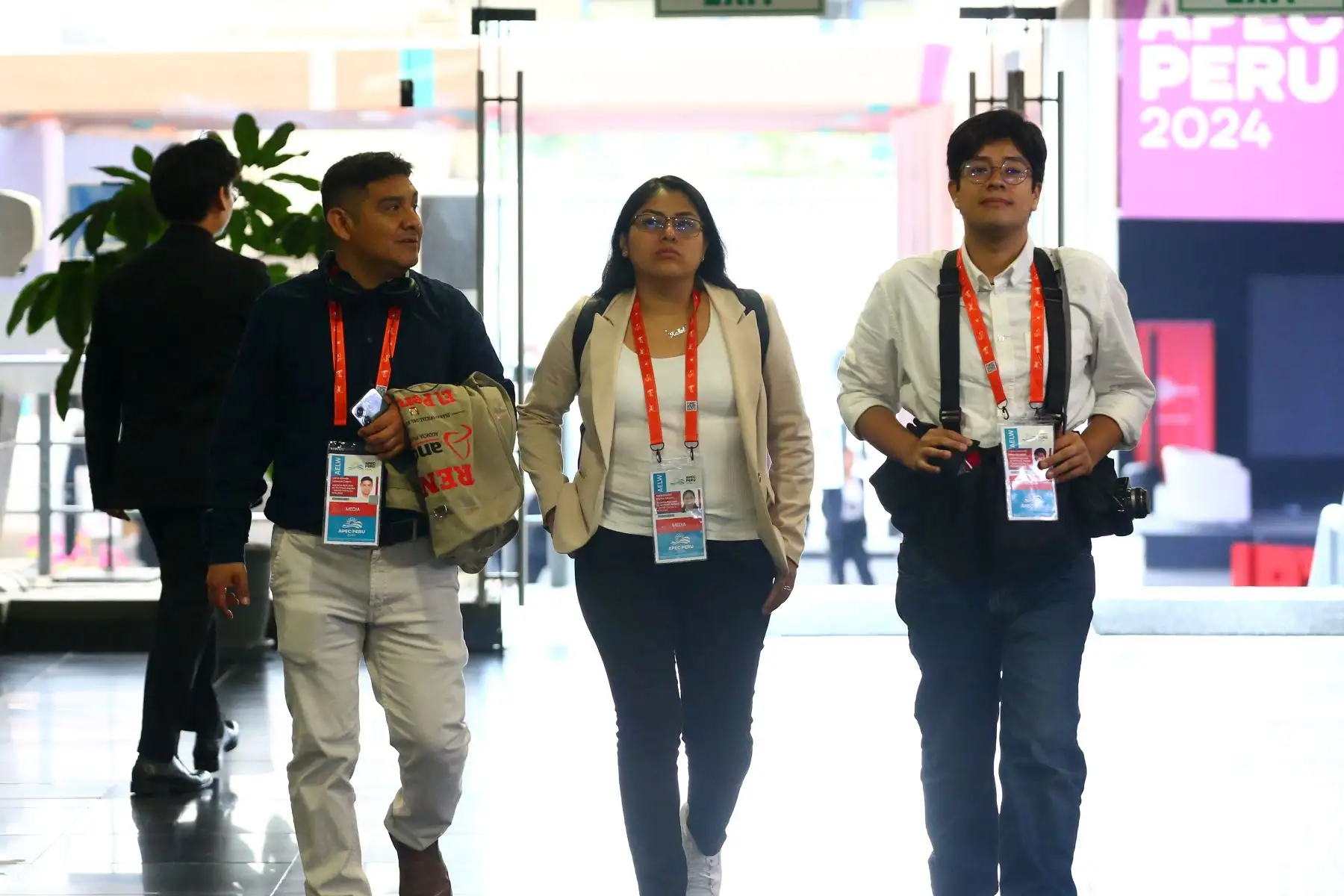 Periodistas de la Agencia de Noticias Andina y el Diario El Peruano realizaron una cobertura extraordinaria en el  Foro de Cooperación Económica Asia-Pacífico APEC Perú 2024, realizado en Lima. 
Foto: ANDINA/Eddy Ramos