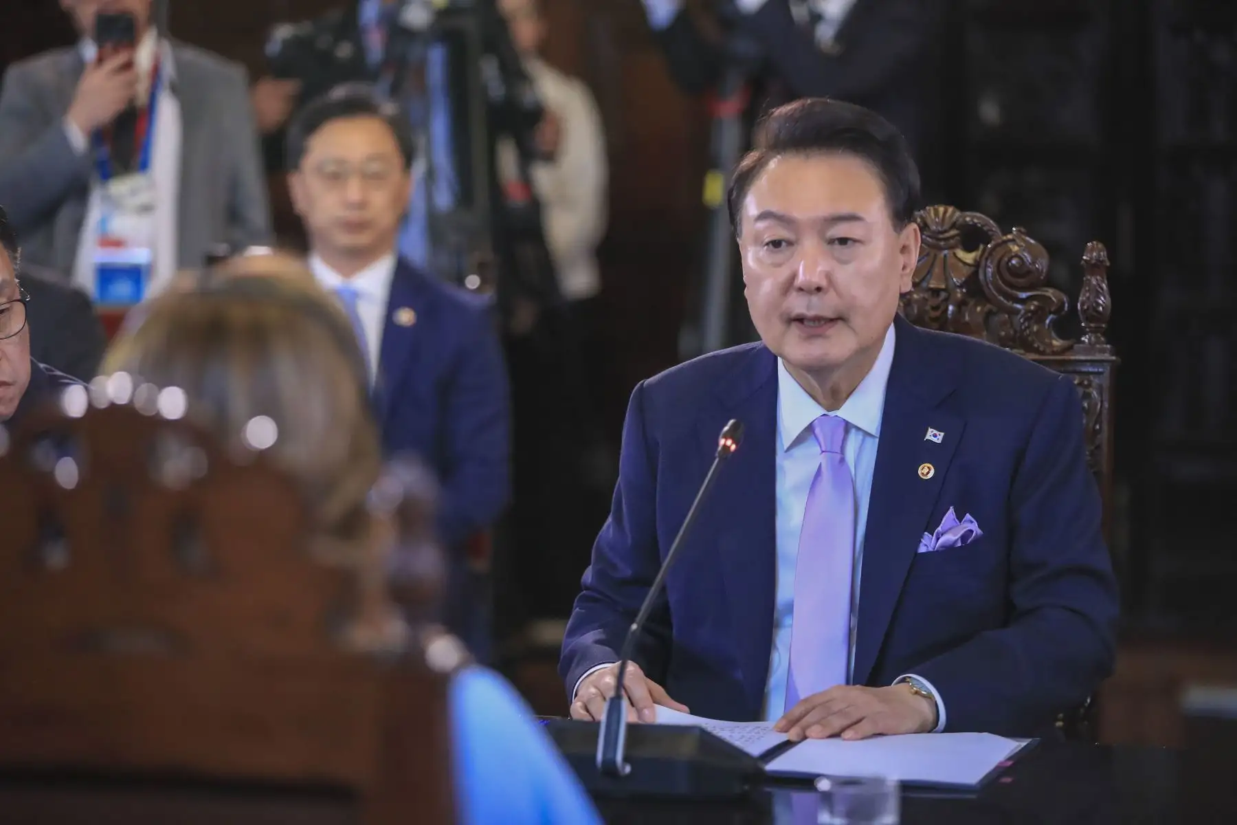 Presidenta de la república, Dina Ercilia Boluarte Zegarra, recibe al Presidente de la República de Corea, señor Yoon Suk-Yeol, en Palacio de Gobierno en el marco de la Cumbre de Líderes APEC Perú 2024. Foto: ANDINA/Prensa Presidencia