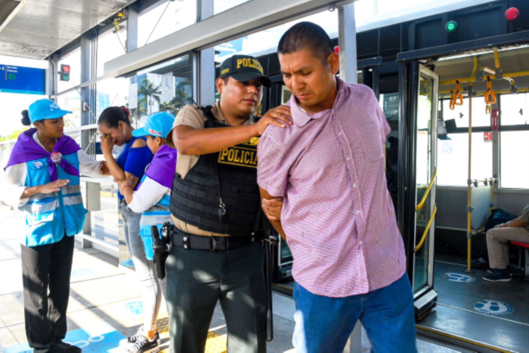 Acoso sexual en el transporte púbico: conoce cómo denunciar si eres víctima o testigo. Foto: ANDINA/Difusión.