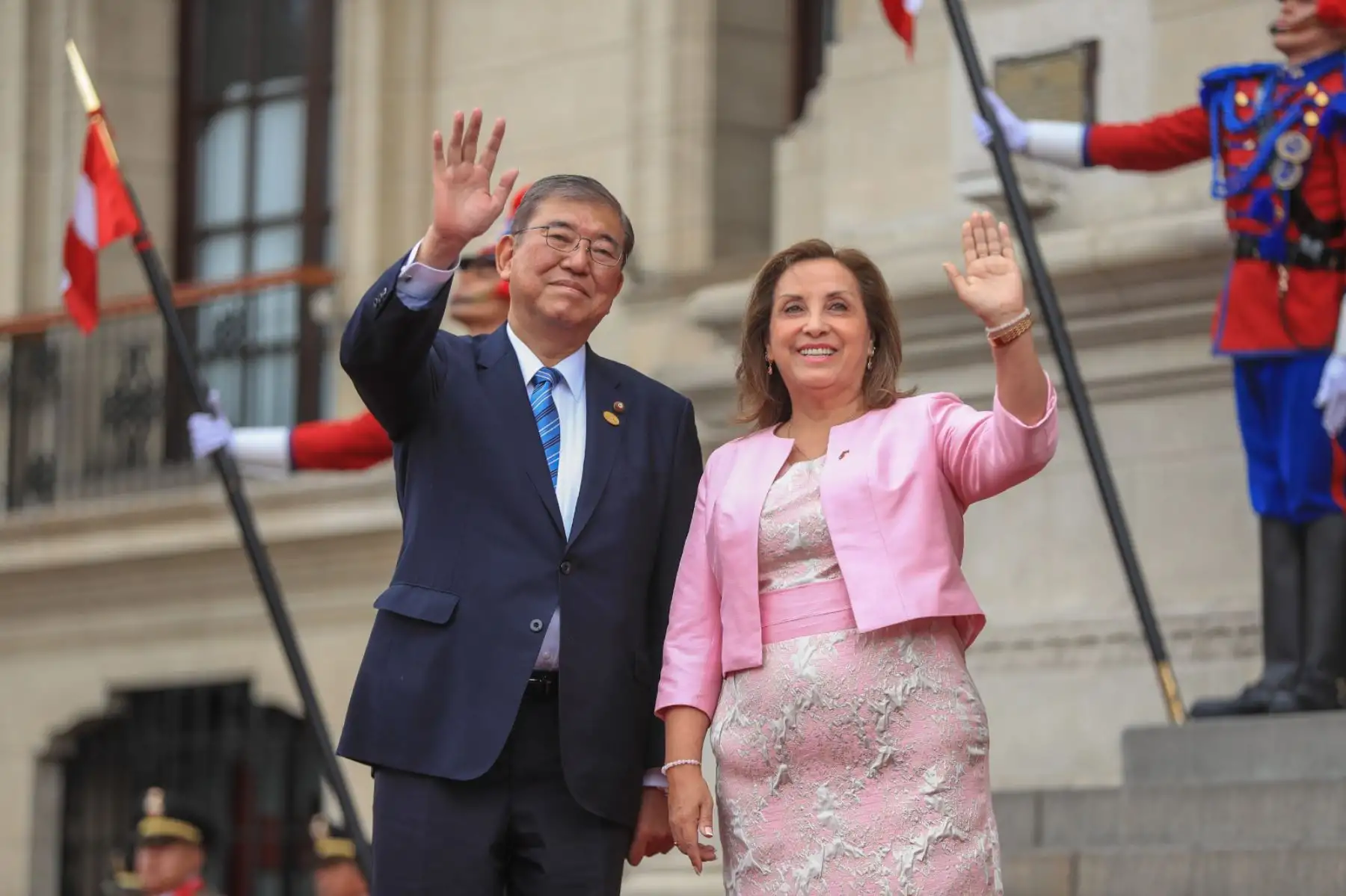 La presidenta de la república, Dina Ercilia Boluarte Zegarra, recibe al primer ministro de Japón, Shigeru Ishiba, en Palacio de Gobierno. Foto: ANDINA/Prensa Presidencia