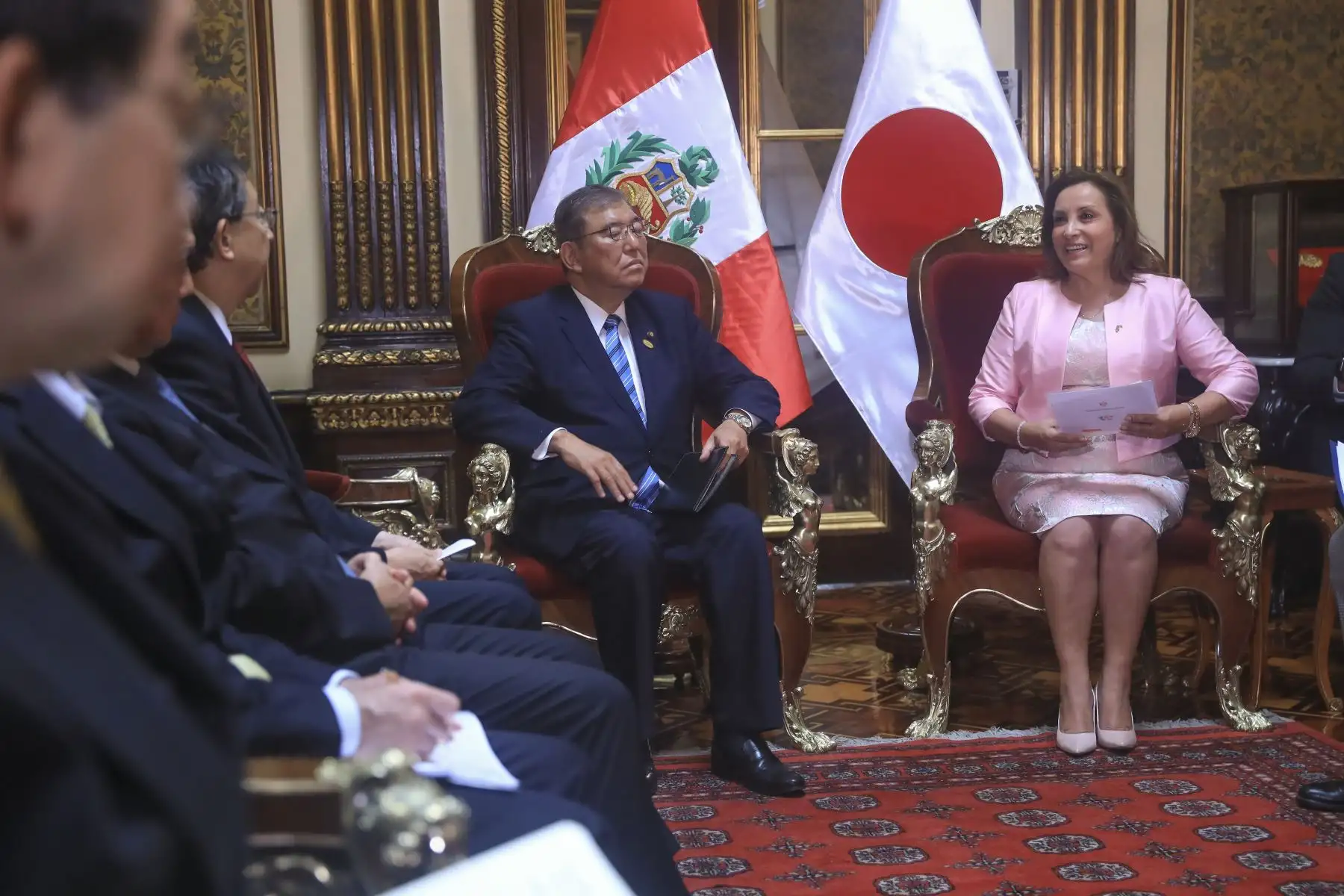 La presidenta de la república, Dina Ercilia Boluarte Zegarra, recibe al primer ministro de Japón, Shigeru Ishiba, en Palacio de Gobierno. Foto: ANDINA/Prensa Presidencia
